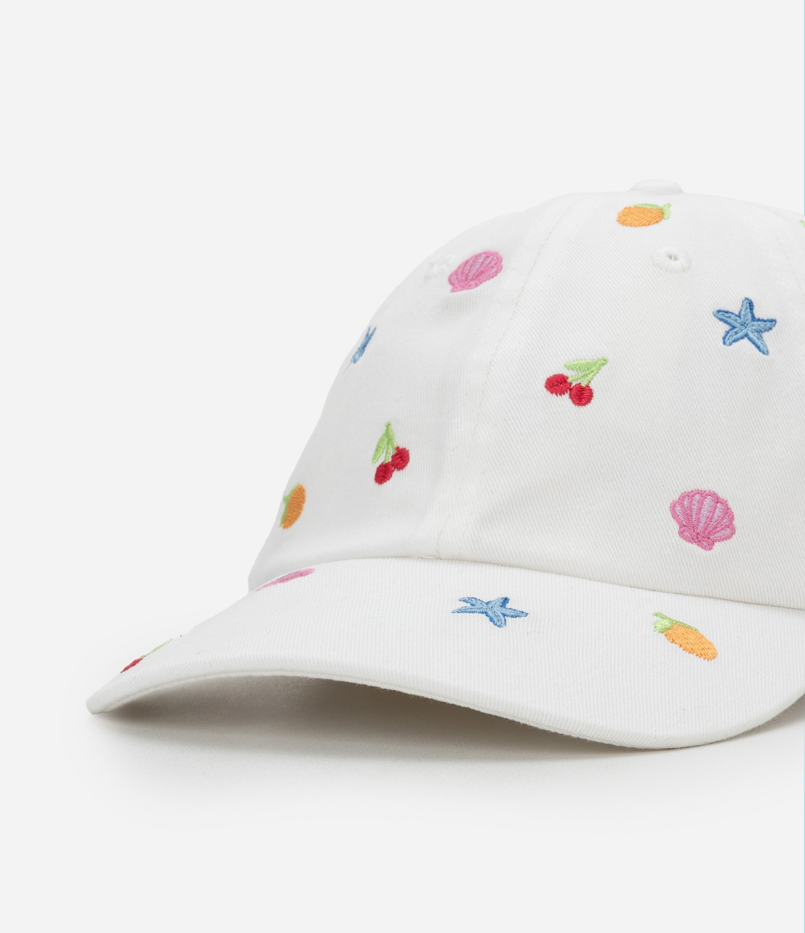 Boné Infantil Aba Curva com Bordado Ícones de Praia- Tam U Branco 3