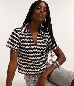 Blusa Boxy com Gola Polo em Tricô