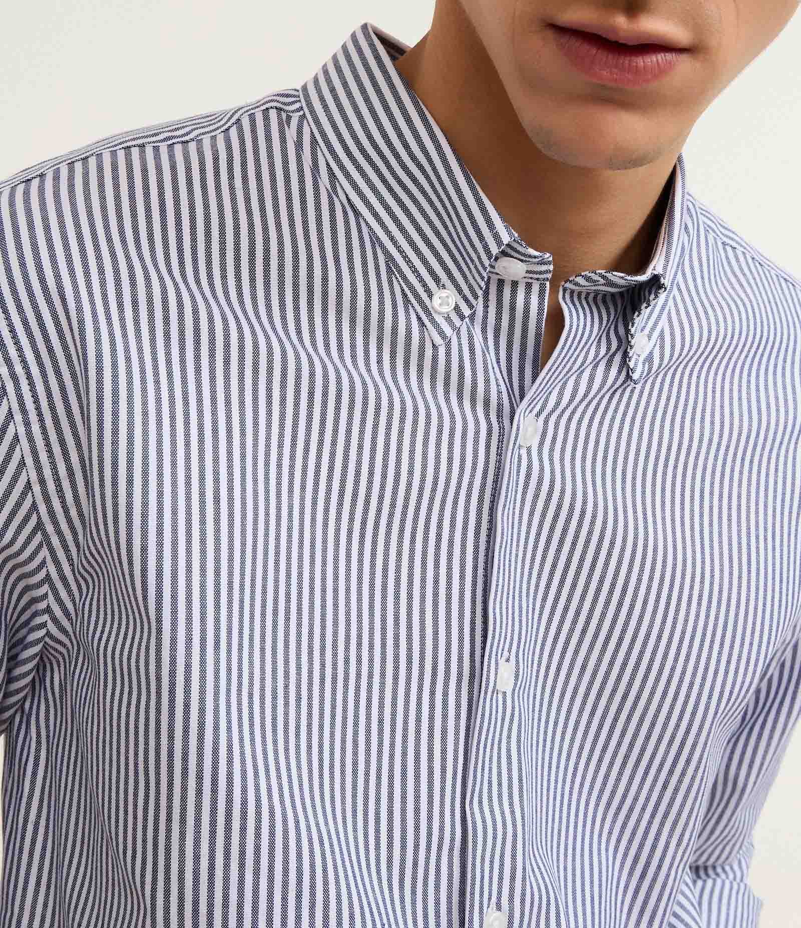 Camisa Regular em Oxford com Listras Azul 3