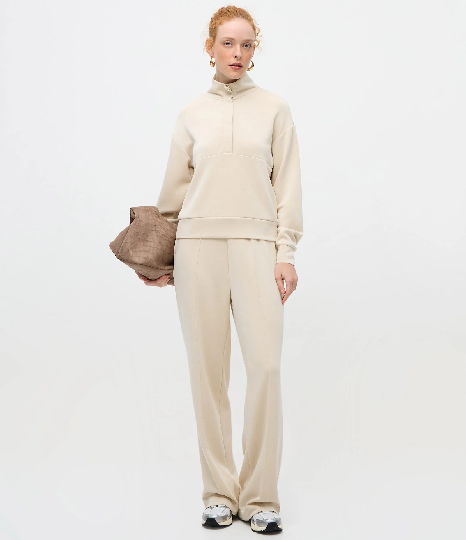 Blusão Moletom com Gola Alta Off White 2