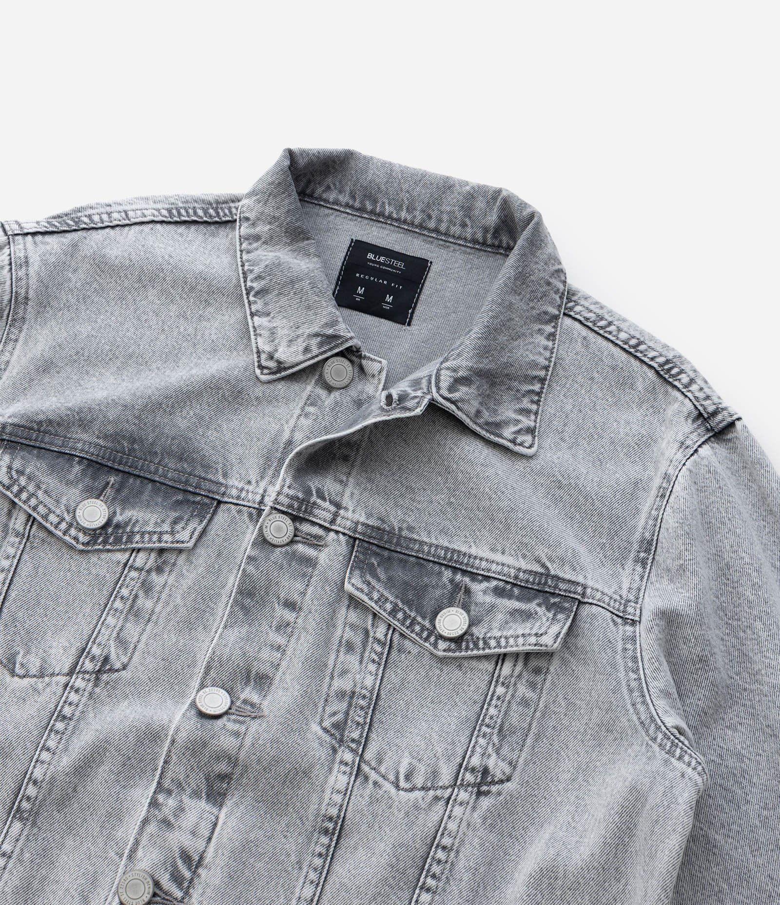 Jaqueta Regular em Jeans Estonada Cinza 3