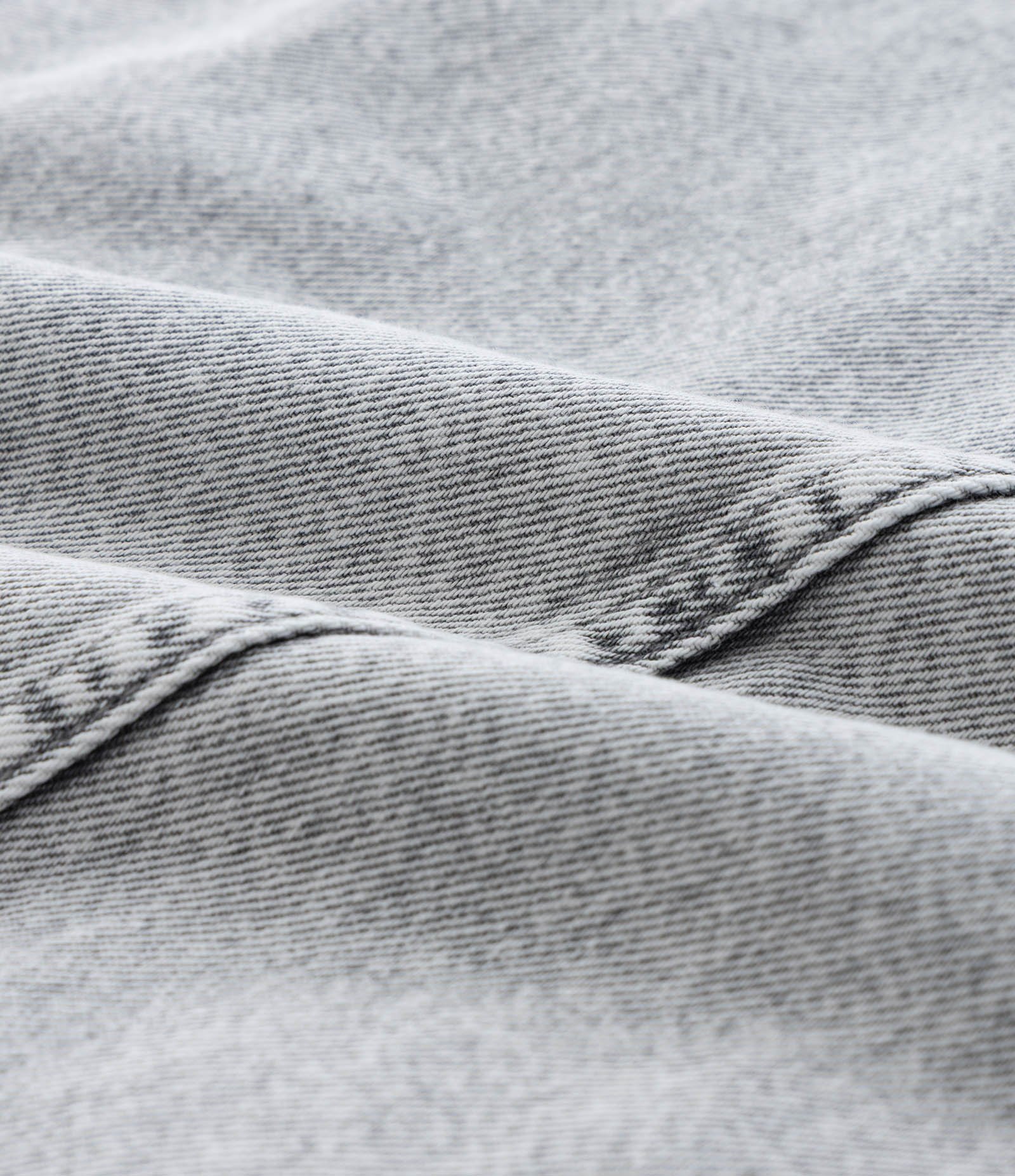 Jaqueta Regular em Jeans Estonada Cinza 5