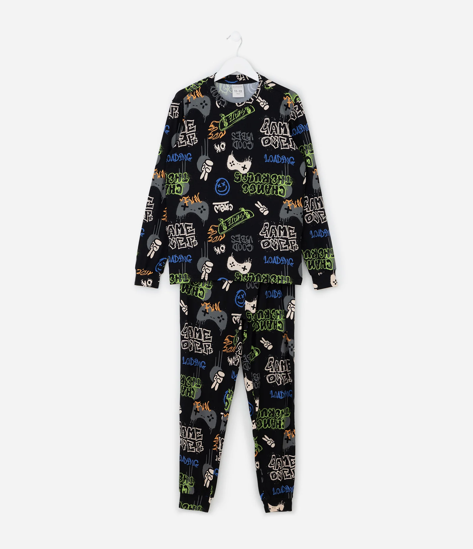 Pijama Infantil Longo em Plush com Estampa de Skate – Tam 7 a 14 Anos Preto 1