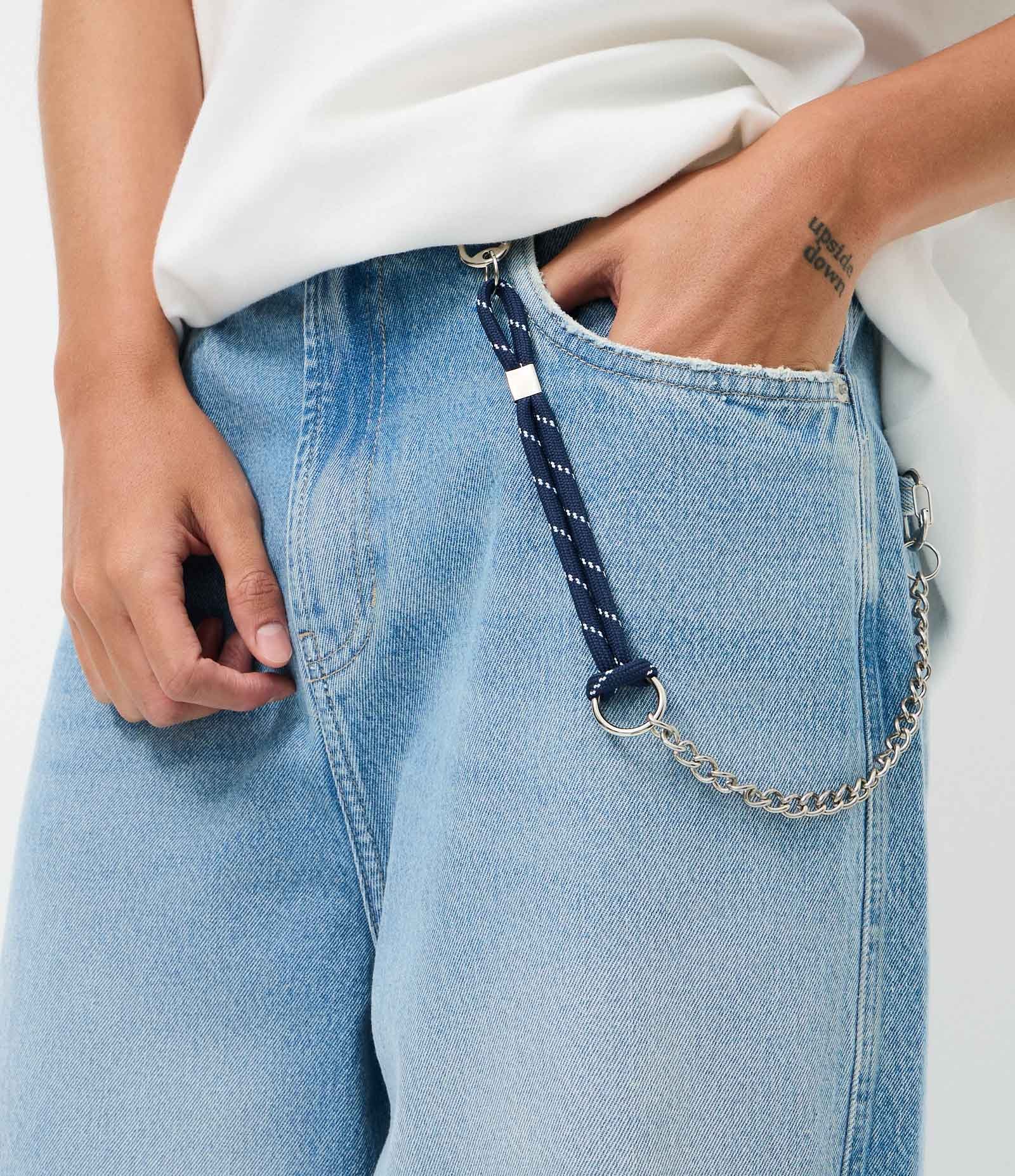 Calça Skater em Jeans com Recorte e Cordão Azul 3