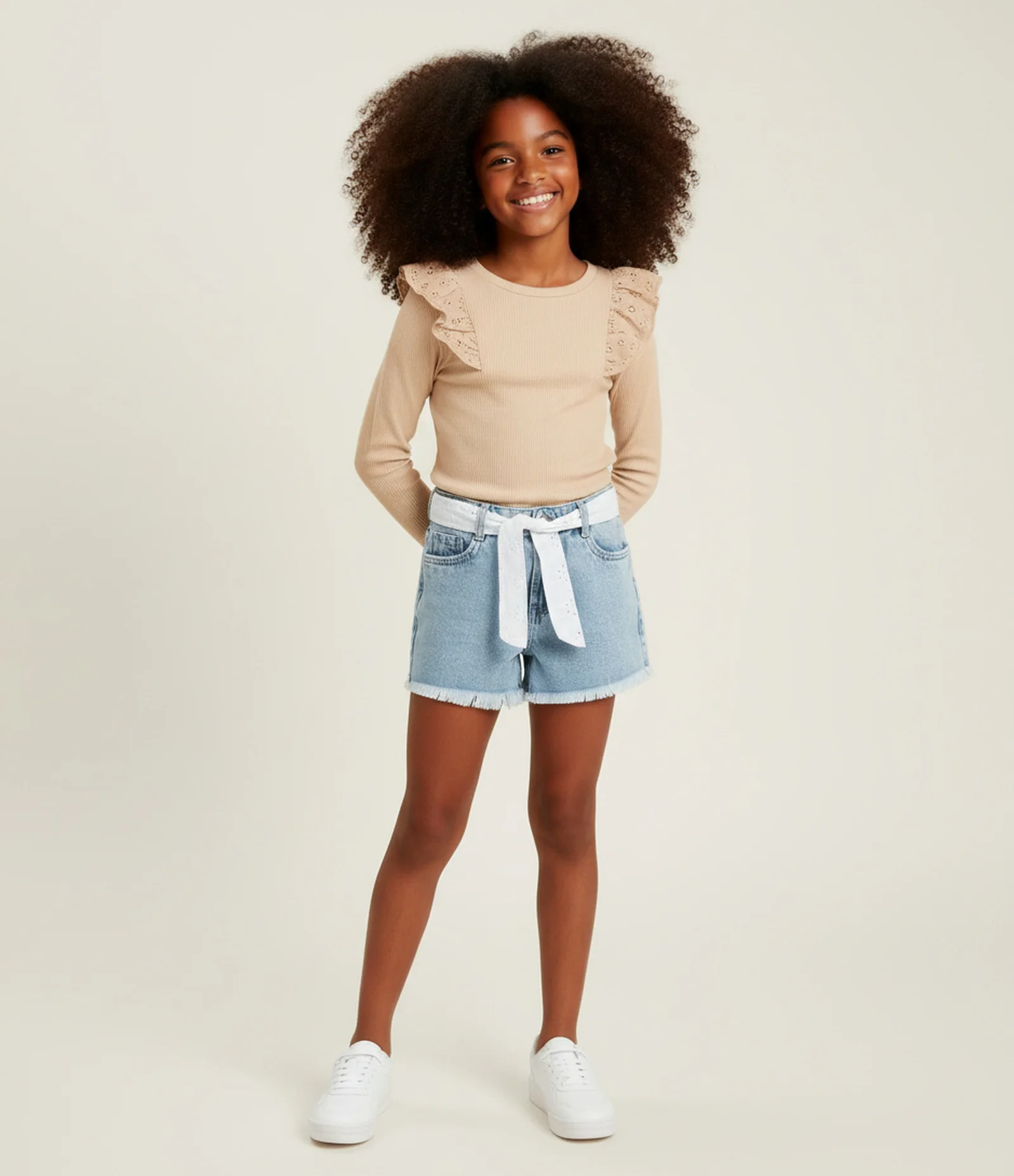 Camiseta Infantil Ribana com Babado de Broderi – Tam 5 A 14 Anos Bege 1