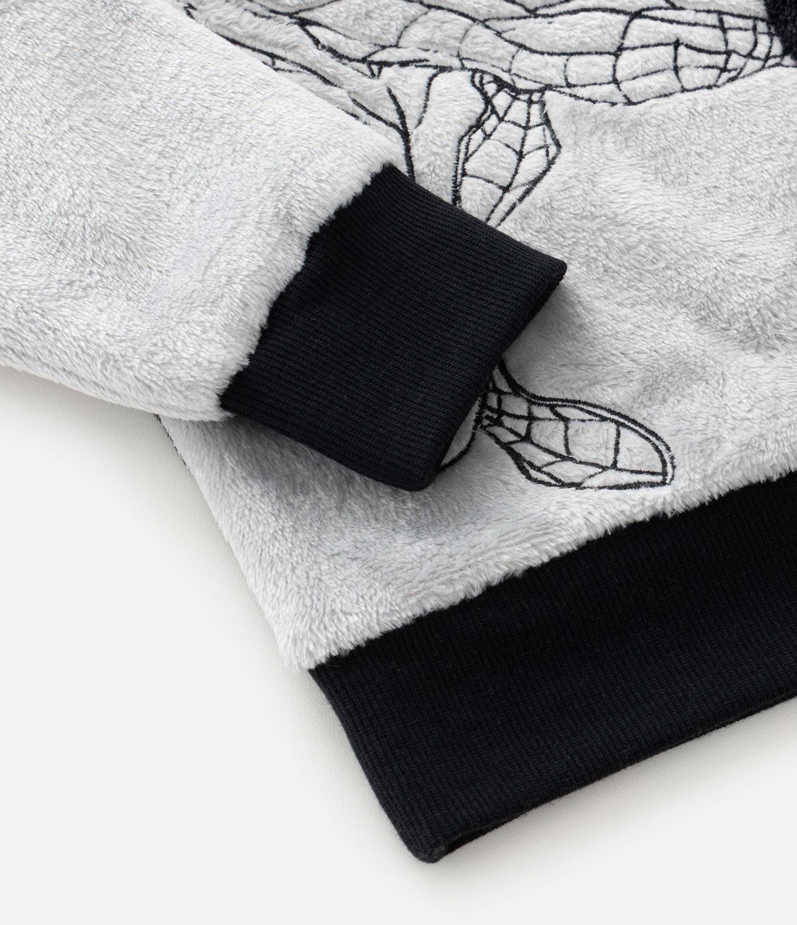 Pijama Infantil com Estampa do Homem Aranha em Alto Relevo – Tam 3 a 10 Anos Preto 11