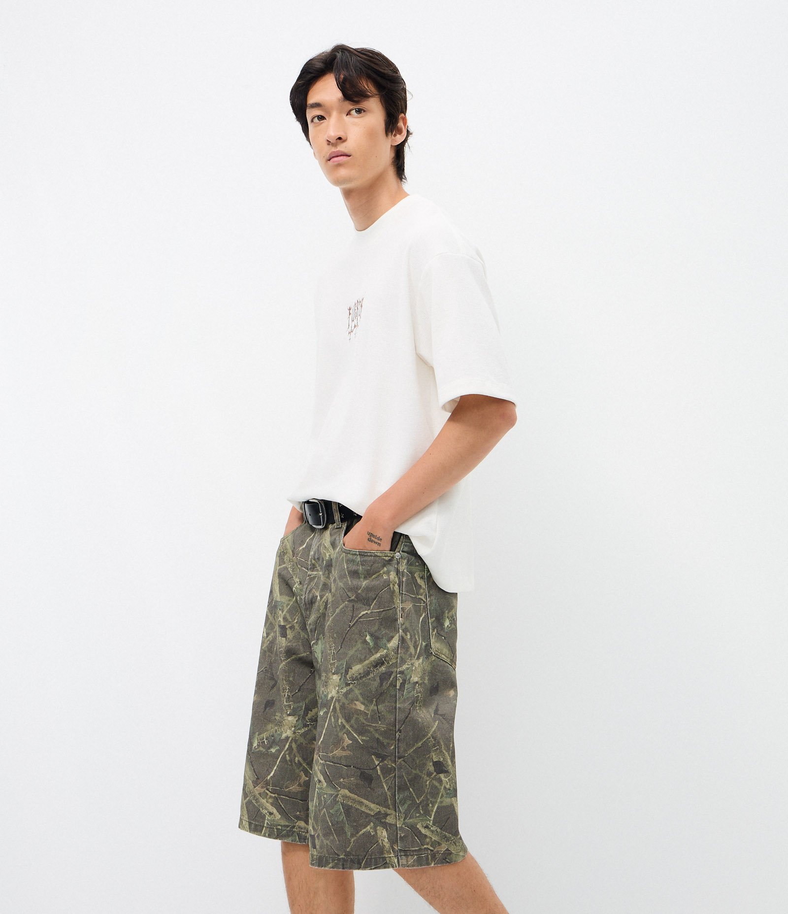 Bermuda Baggy em Sarja Camuflada Marrom 4