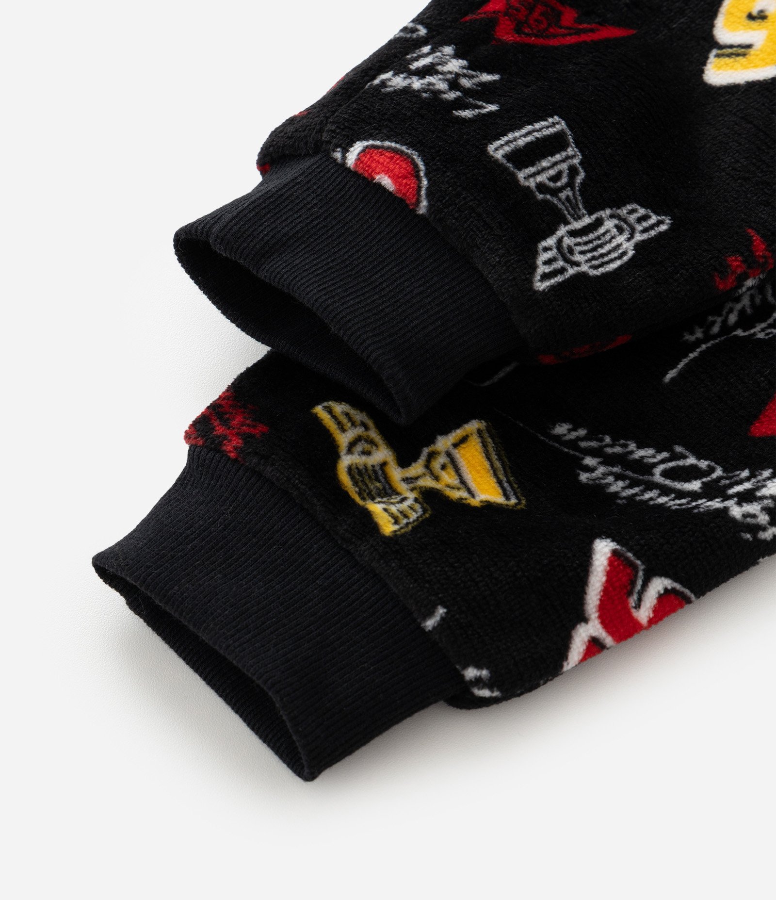 Pijama Infantil Relâmpago McQueen com Calça Estampada – Tam 2 a 8 Anos Vermelho/Preto 10