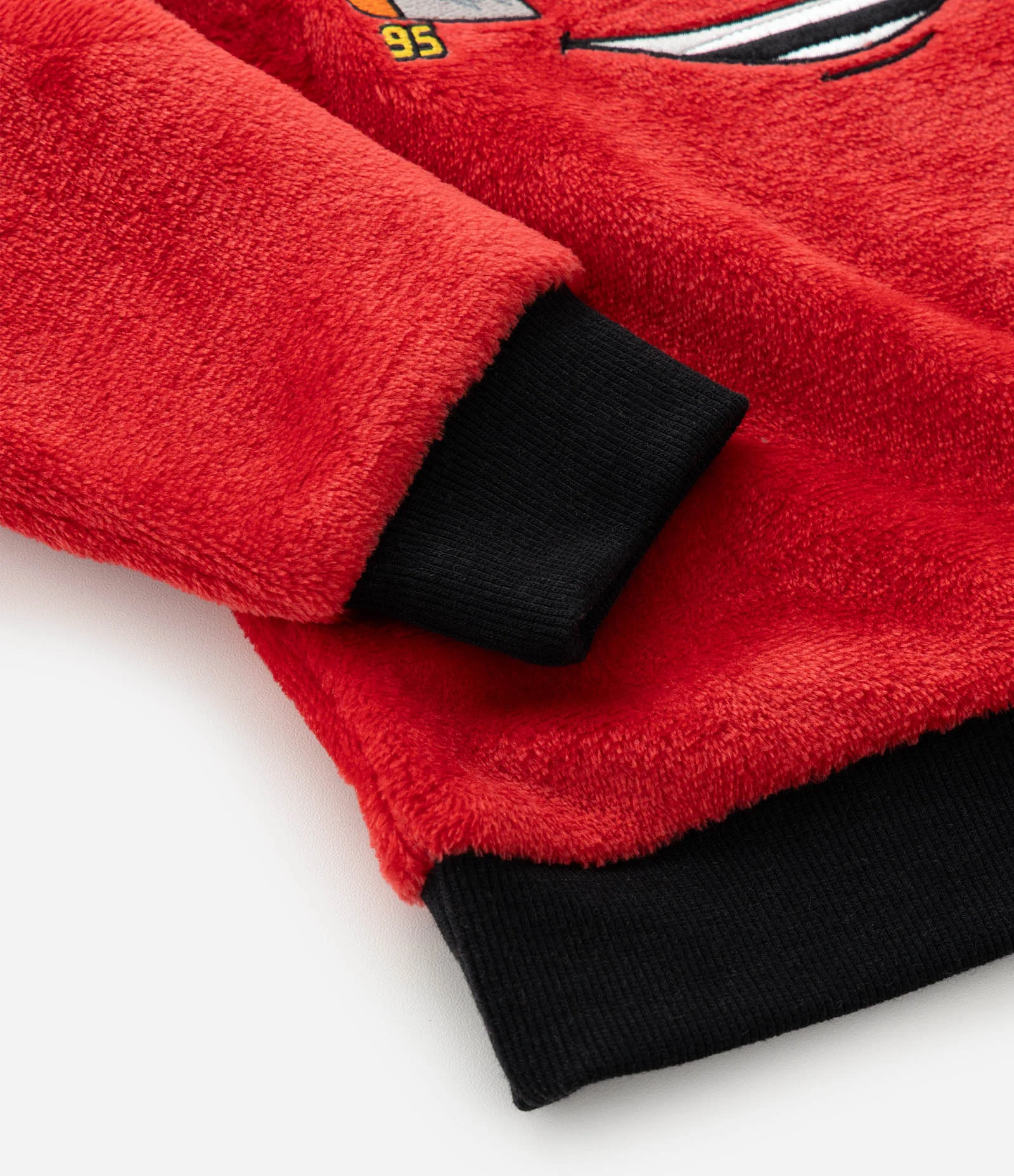 Pijama Infantil Relâmpago McQueen com Calça Estampada – Tam 2 a 8 Anos Vermelho/Preto 12