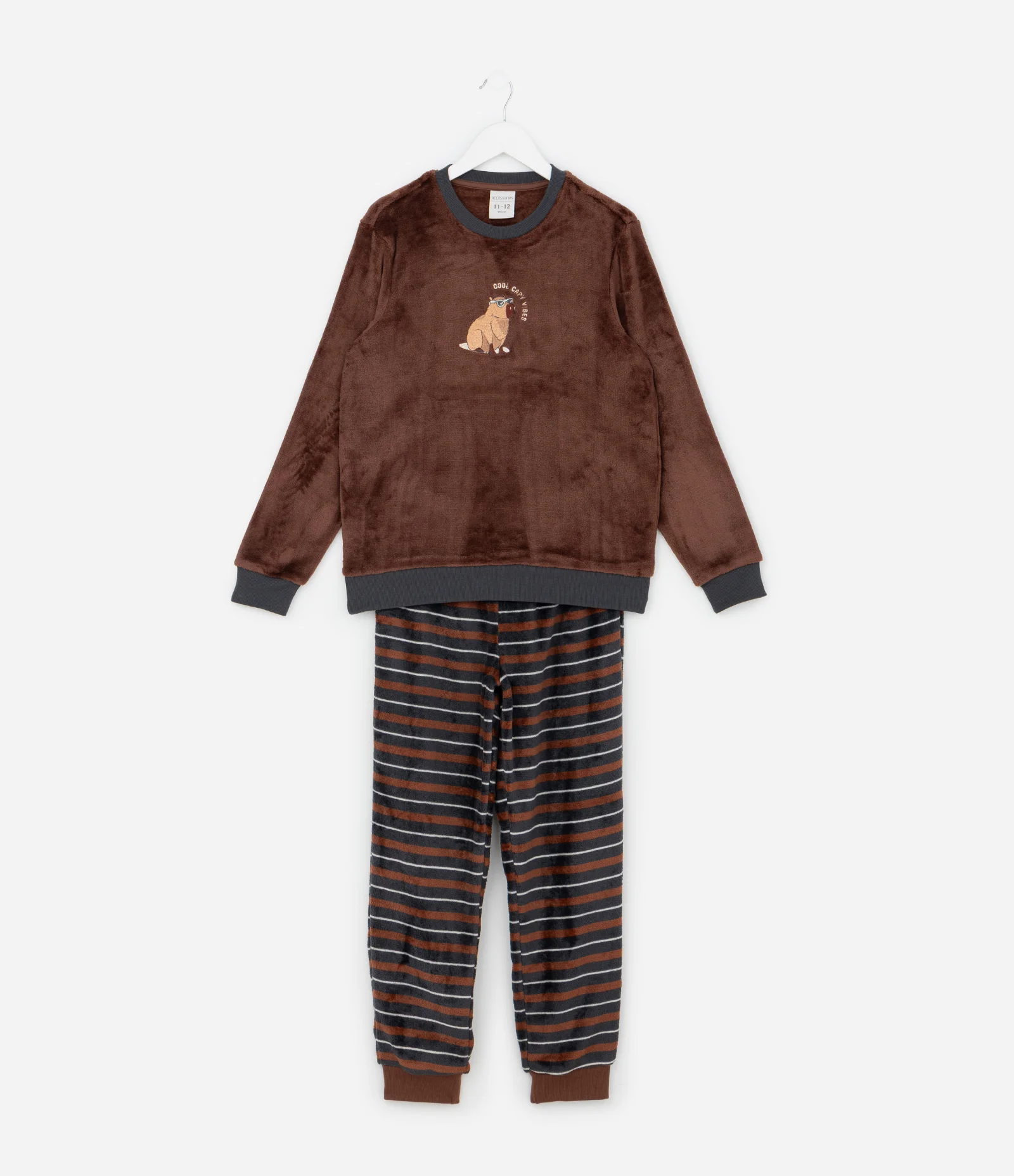 Pijama Infantil Longo com Bordado de Capivara – Tam 7 a 16 Anos Marrom/Cinza 1