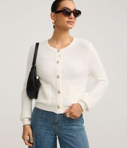 Cardigan Texturizado em Tricô com Botões Metalizados