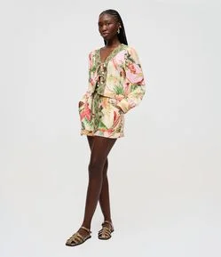 Short Cintura Alta com Estampa Tropical e Faixa para Amarração