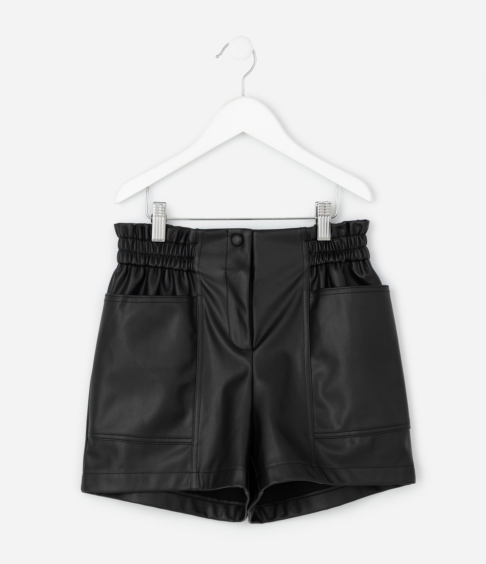 Short Infantil Clochard com Bolsos e Botões – Tam 5 a 14 Anos Preto 1