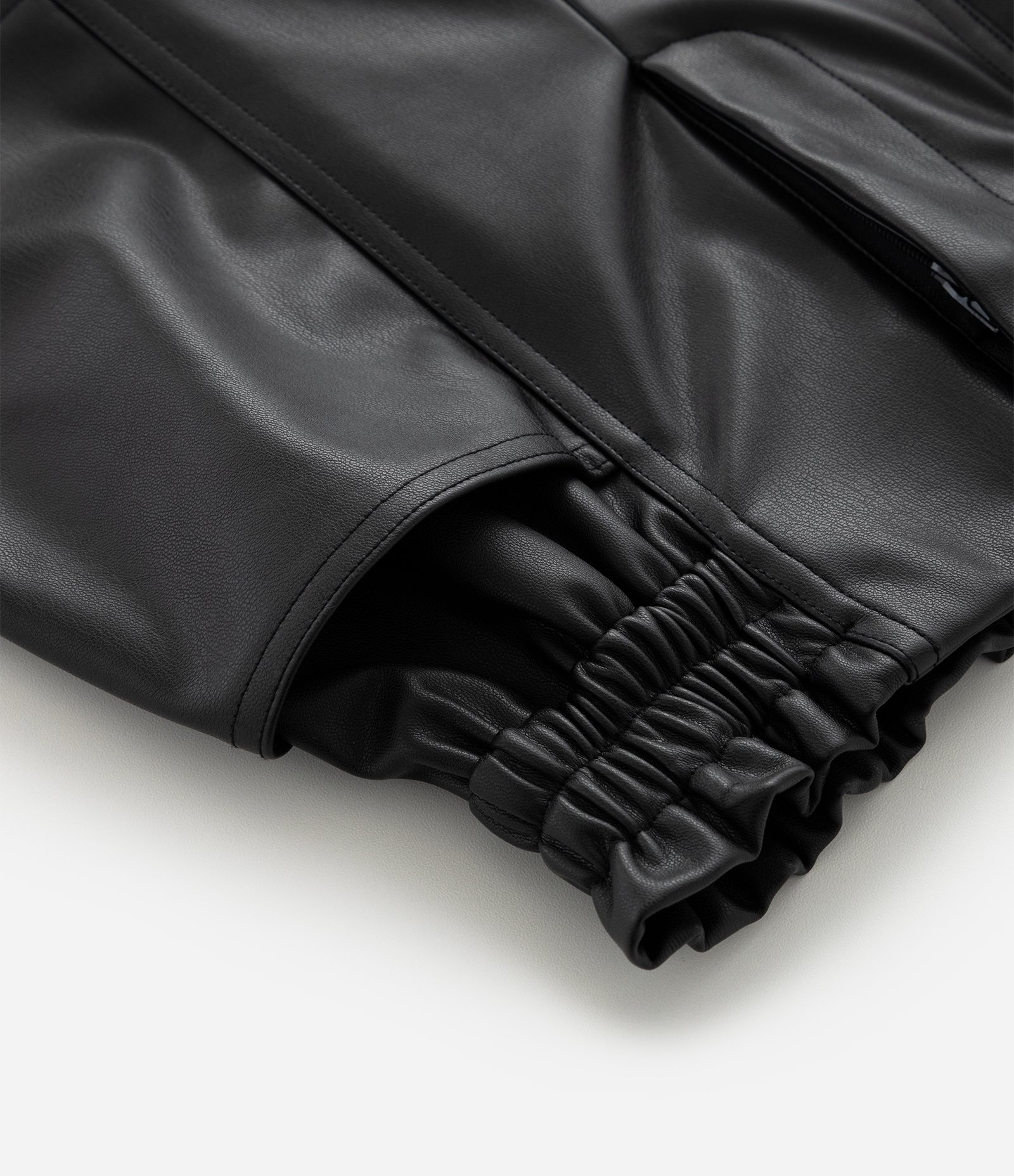 Short Infantil Clochard com Bolsos e Botões – Tam 5 a 14 Anos Preto 5