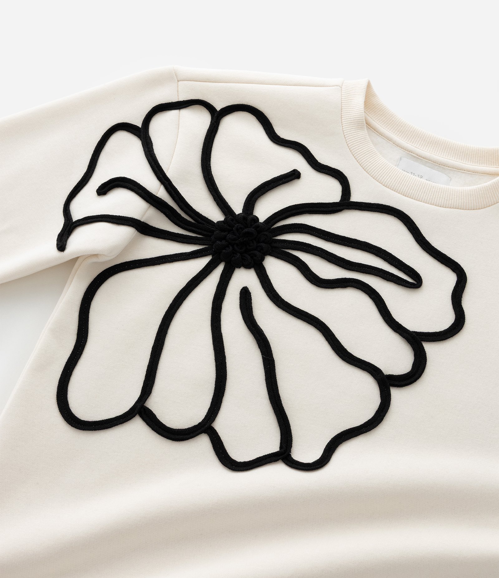 Casaco Infantil com Flor Bordada em Corda – Tam 5 a 14 Anos Off White 4