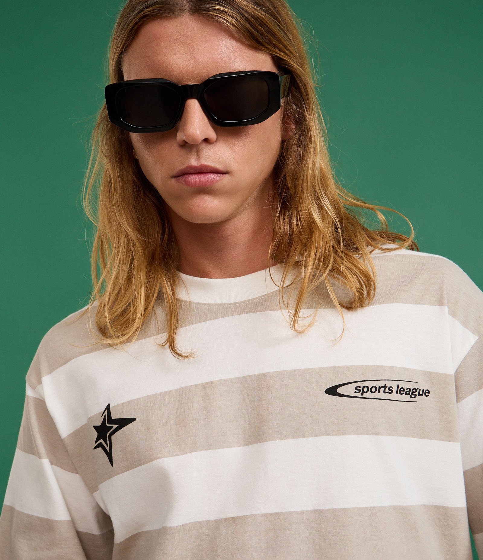 Camiseta Boxy em Algodão com Estampa e Listras Multicores 4