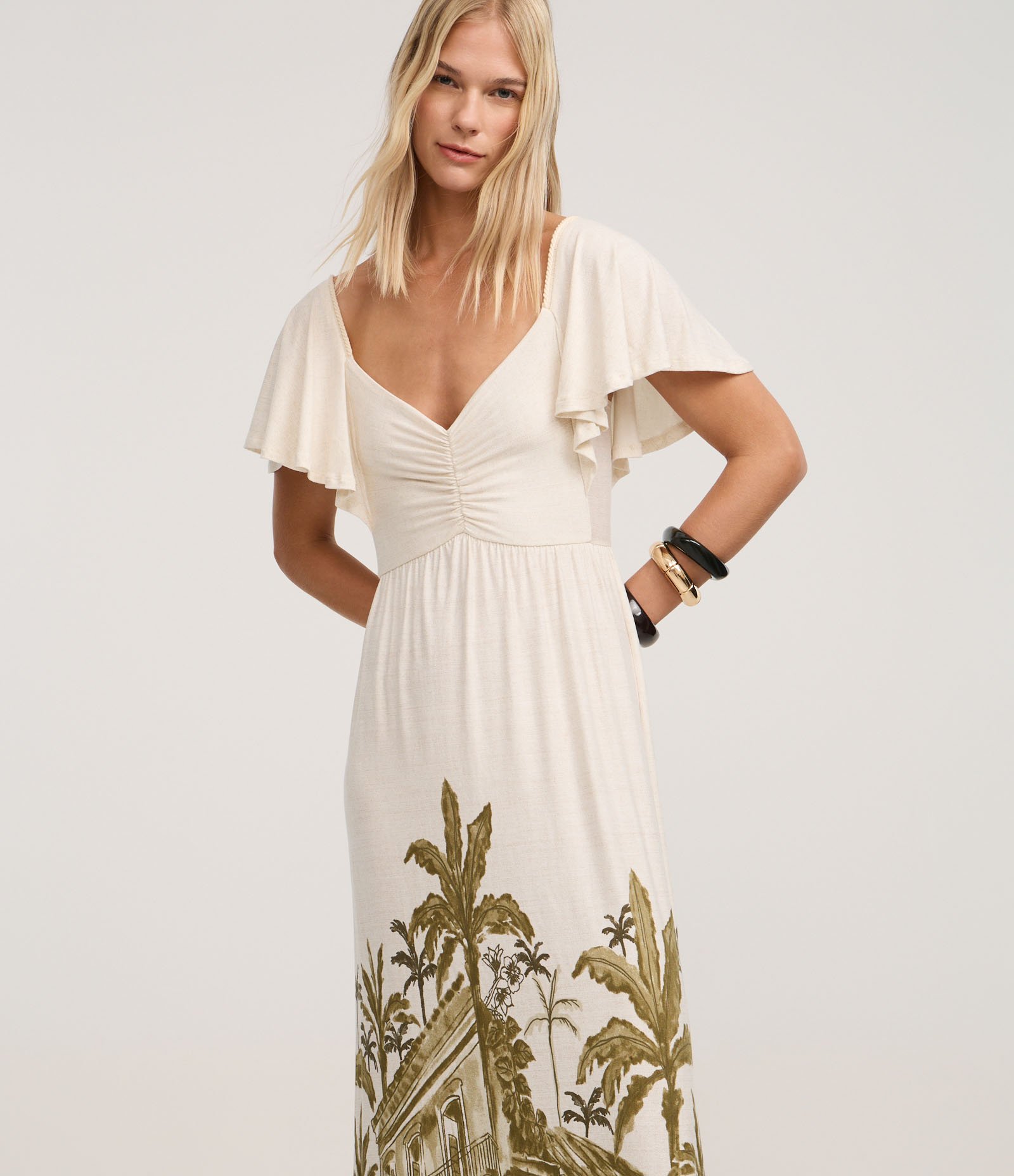 Vestido Longo com Manga Godê e Estampa Ouro Preto Off White 1