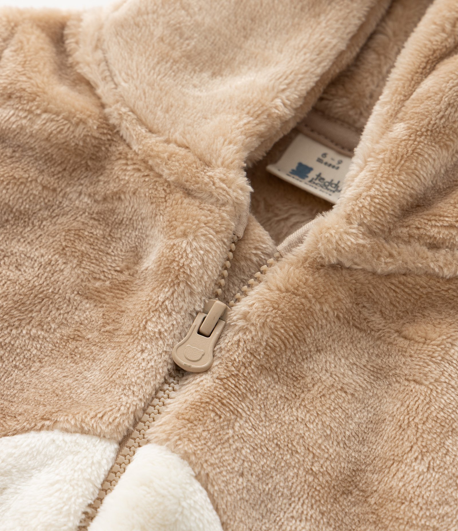 Macacão Infantil em Plush com Capuz de Urso – Tam 0 a 18 Meses Caramelo 8