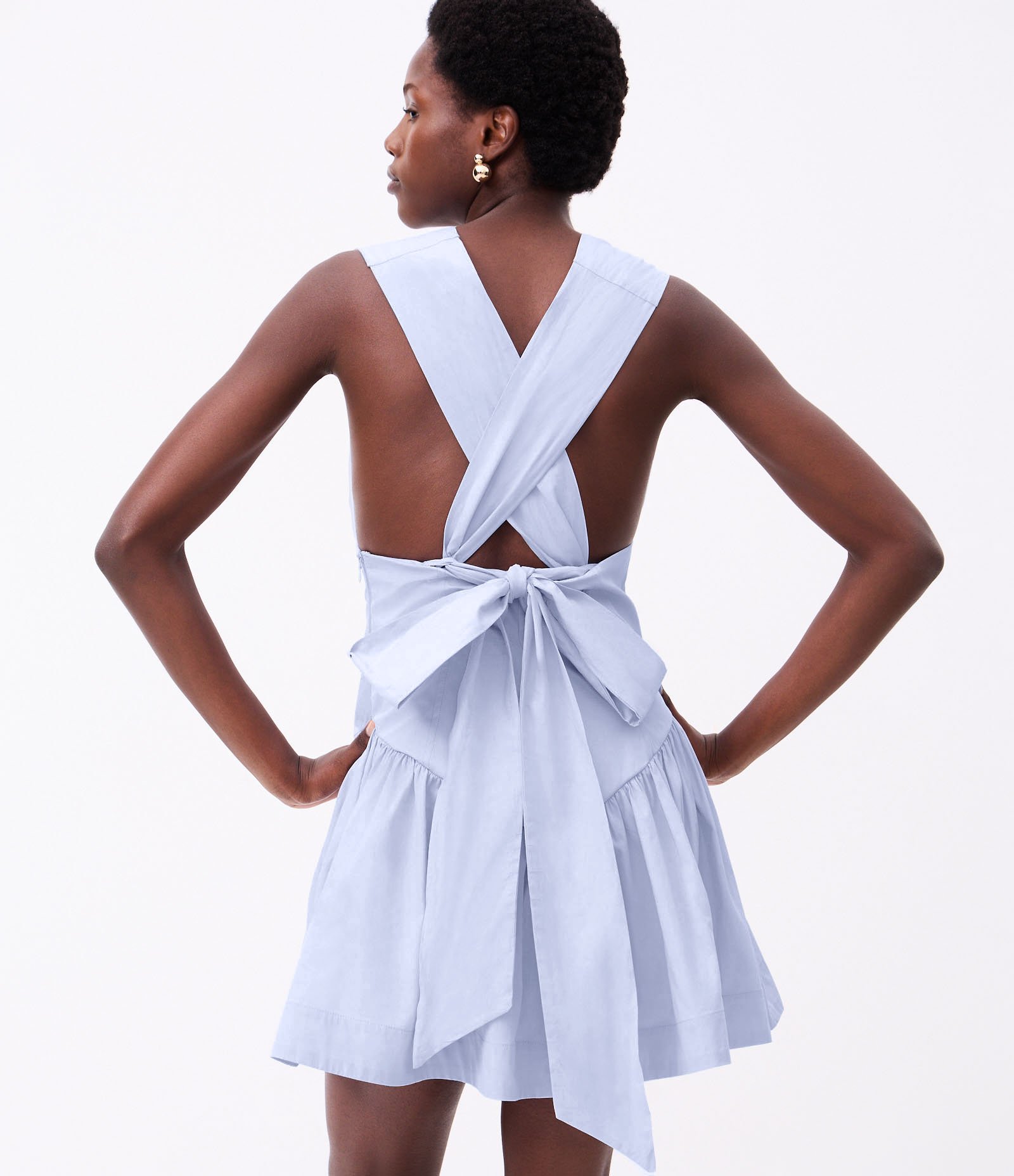 Vestido Curto em Tricoline com Amarração Multifuncional e Franzidos Azul 8