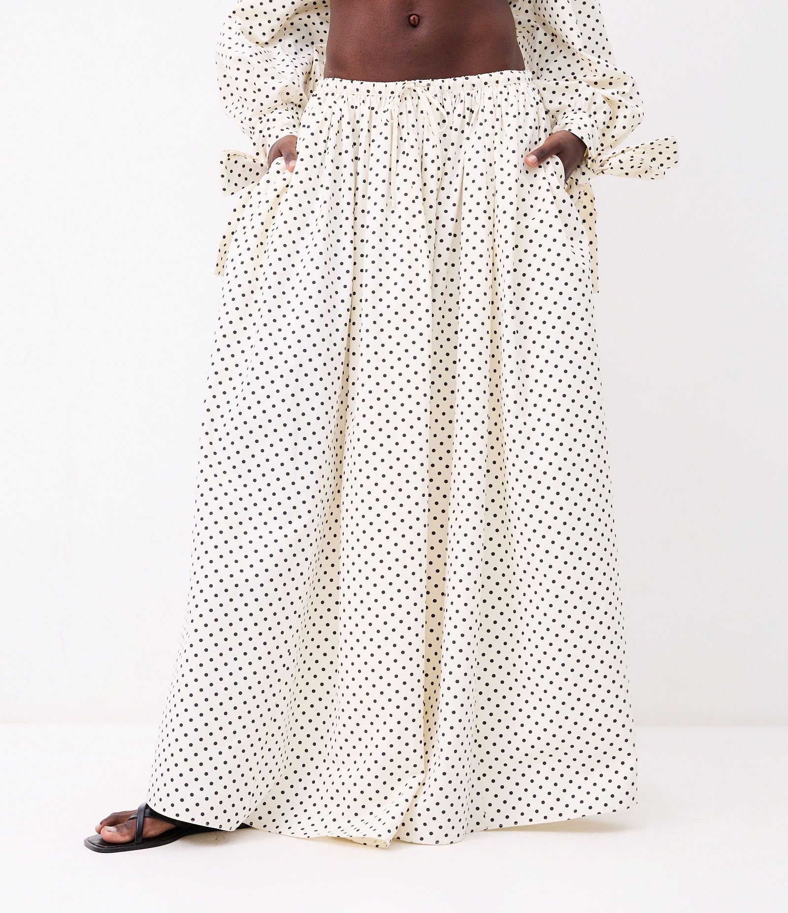 Saia Longa em Tricoline com Amarração e Estampa Poá Off White 4