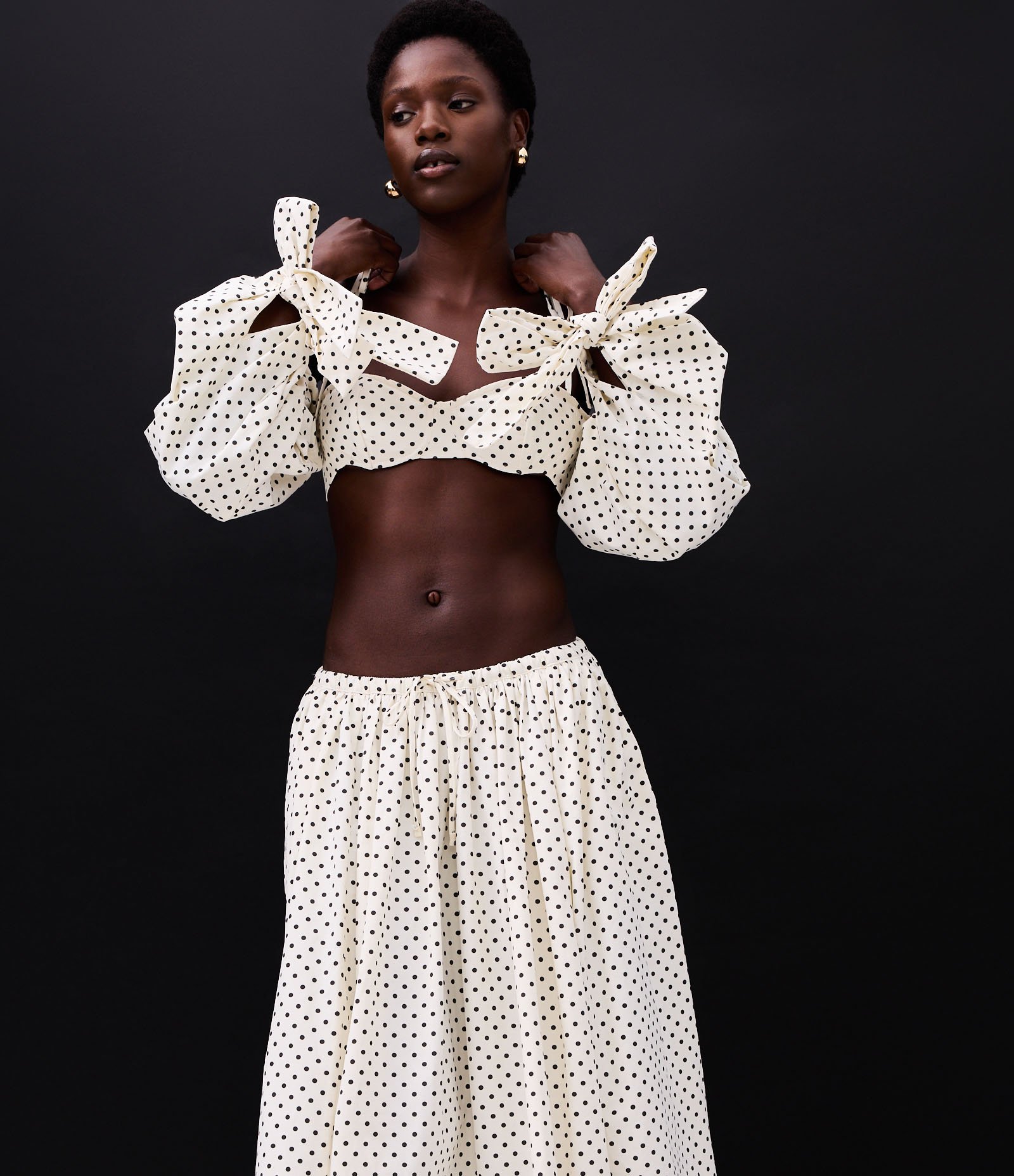 Top de Manga em Tricoline Poá com Amarração Laço Off White 8