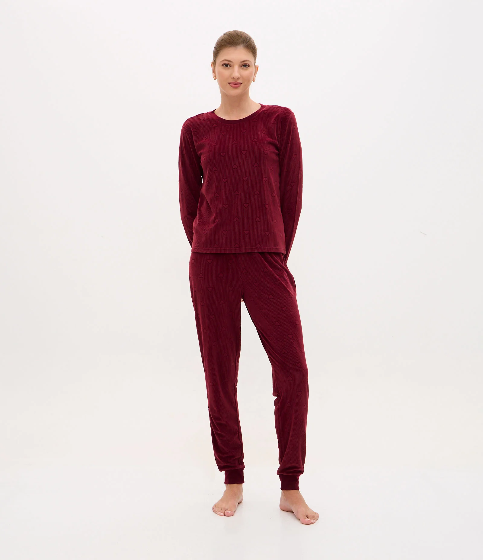 Pijama Longo em Plush com Textura de Corações e Canelado Vermelho 1