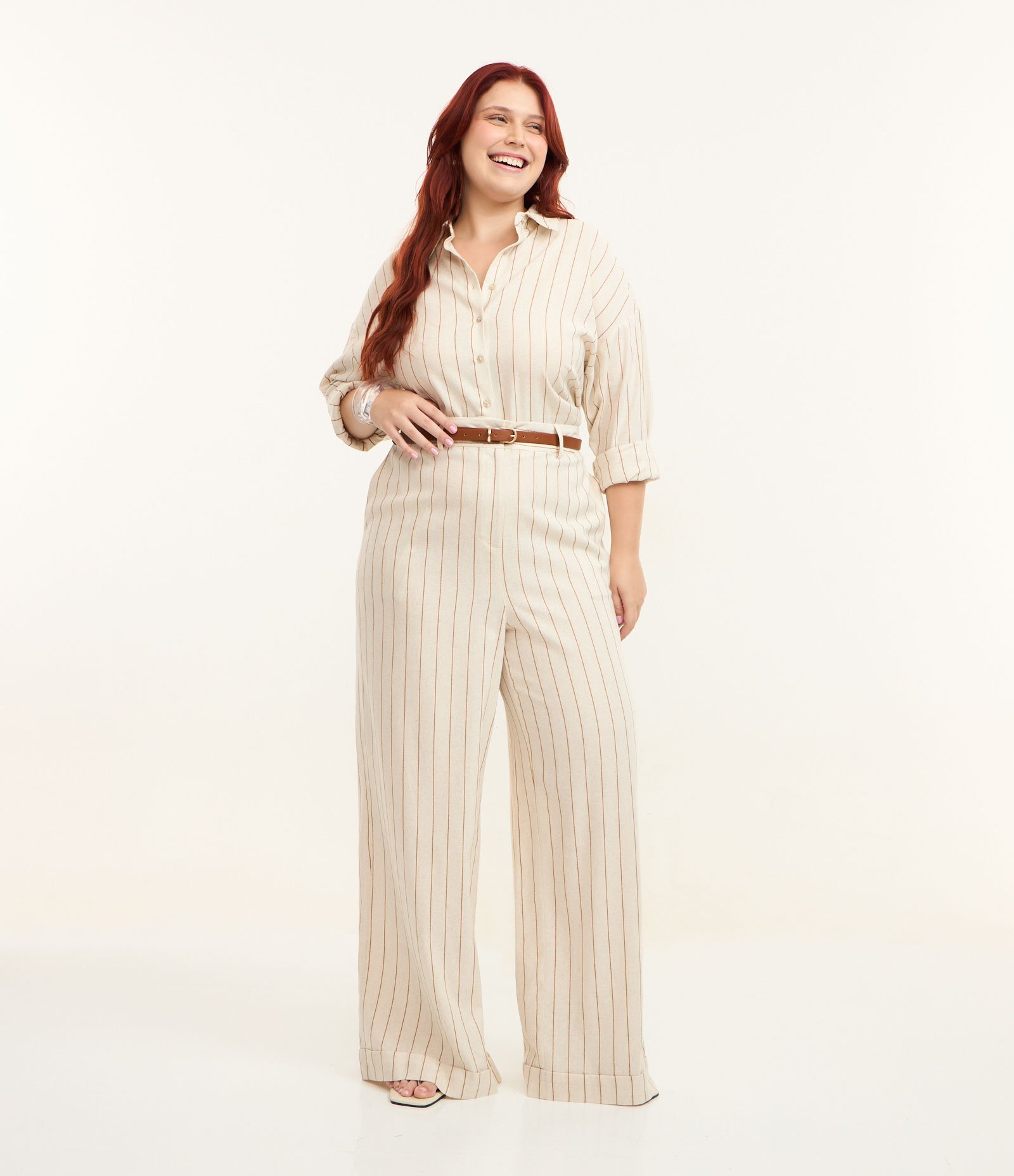 Camisa em Viscolinho Listrada com Lacinhos nas Costas Curve & Plus Size Off White 2
