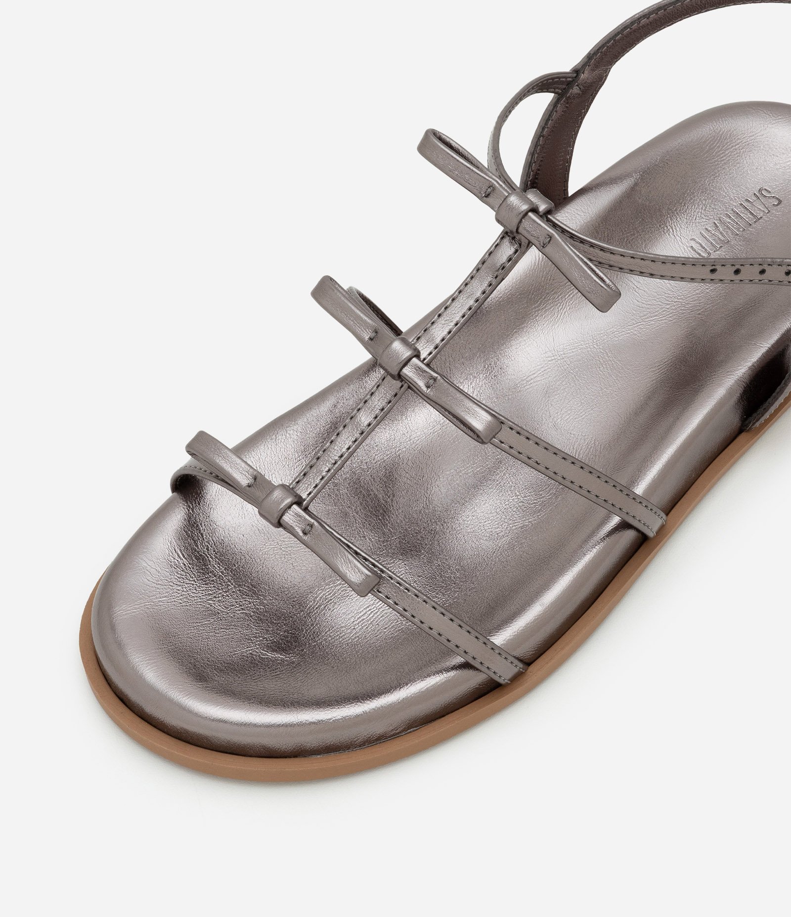 Sandália Rasteira com Tiras Finas com Lacinhos Aplicados Prata 7