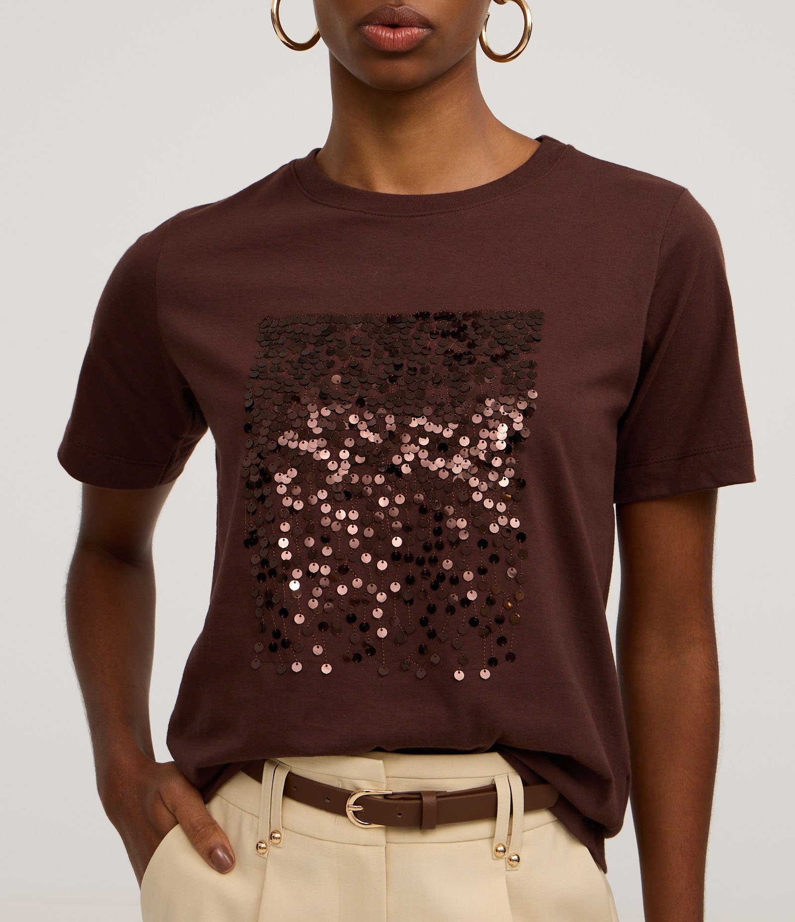 Blusa em Algodão com Bloco de Paetês Marrom 4
