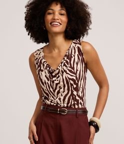Blusa em Viscolycra com Decote Degagê e Estampa Zebra