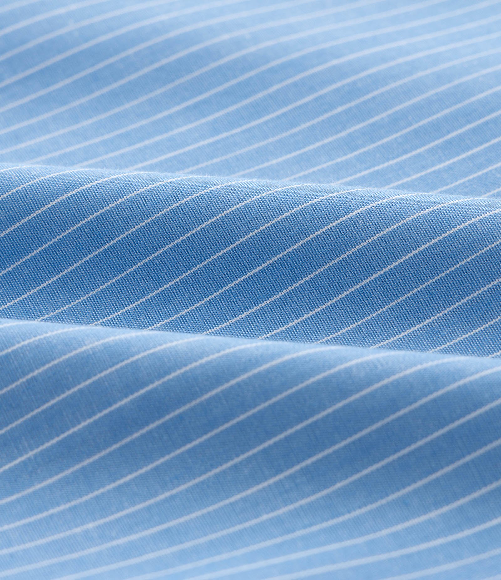 Camisa Manga Longa Listrada com Gola e Punhos Contrastantes Curve & Plus Size Azul 3