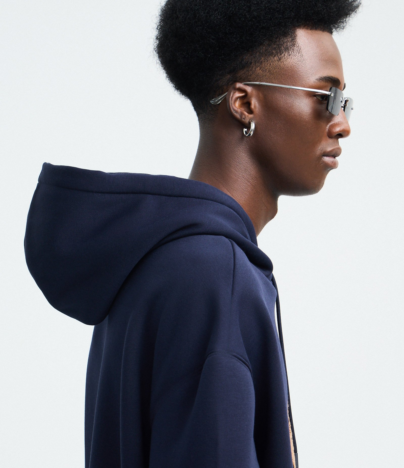 Moletom com Capuz e Estampa de Capivara Bad Ass Azul 4