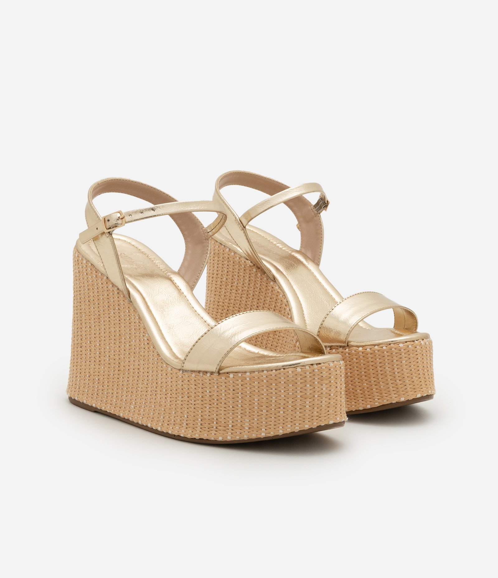 Sandália Plataforma com Salto em Ráfia e Tiras Metalizadas Dourado 2