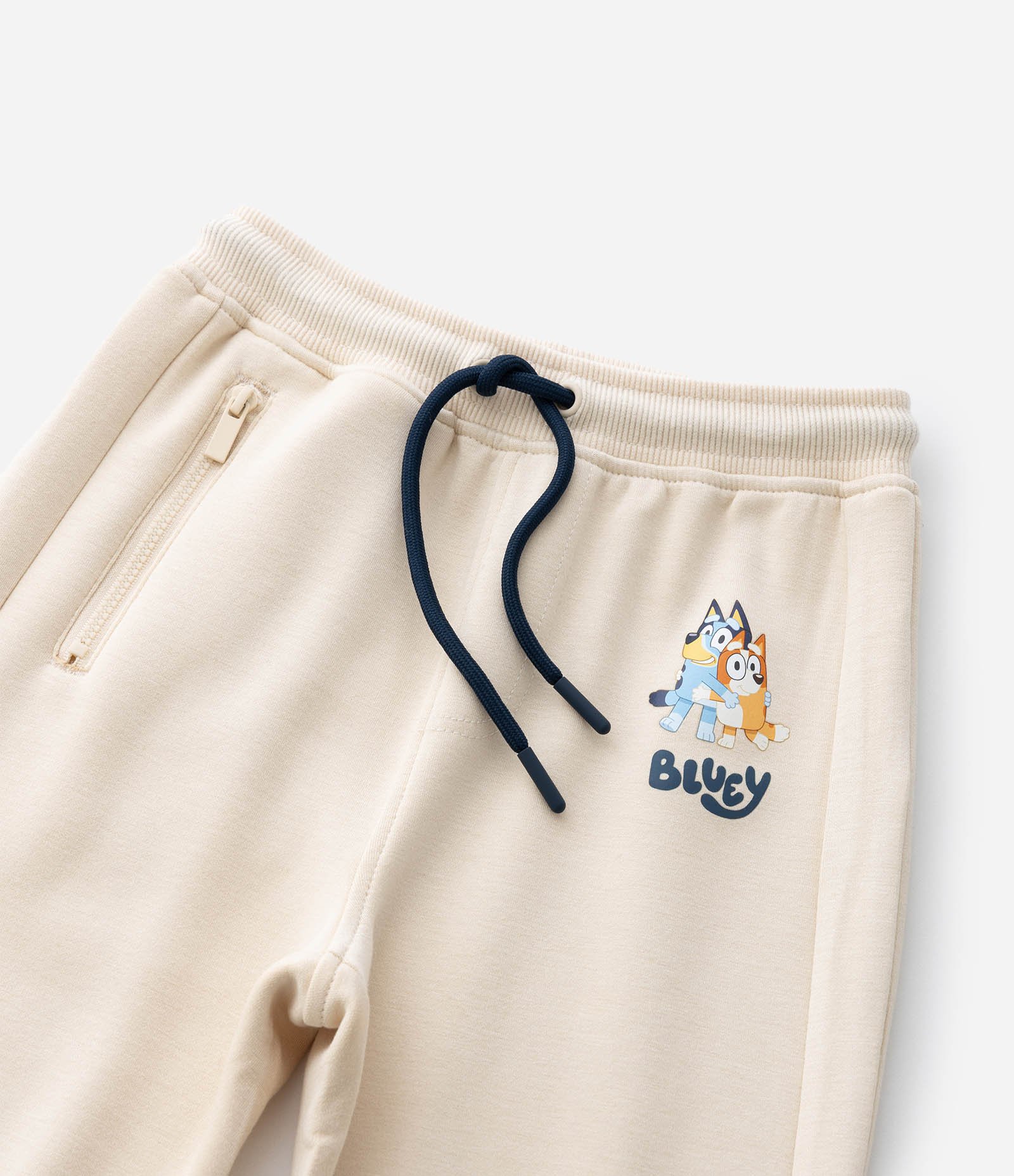 Calça Infantil com Bolso e Estampa Bluey – Tam 1 a 6 Anos Bege Claro 7