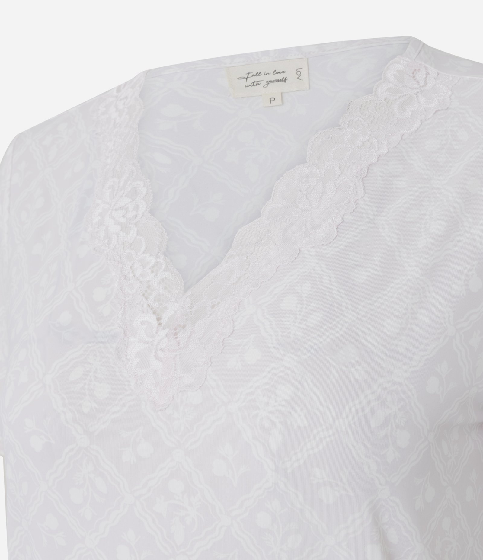 Camisola em Microfibra Floral com Renda no Decote Lilás 5