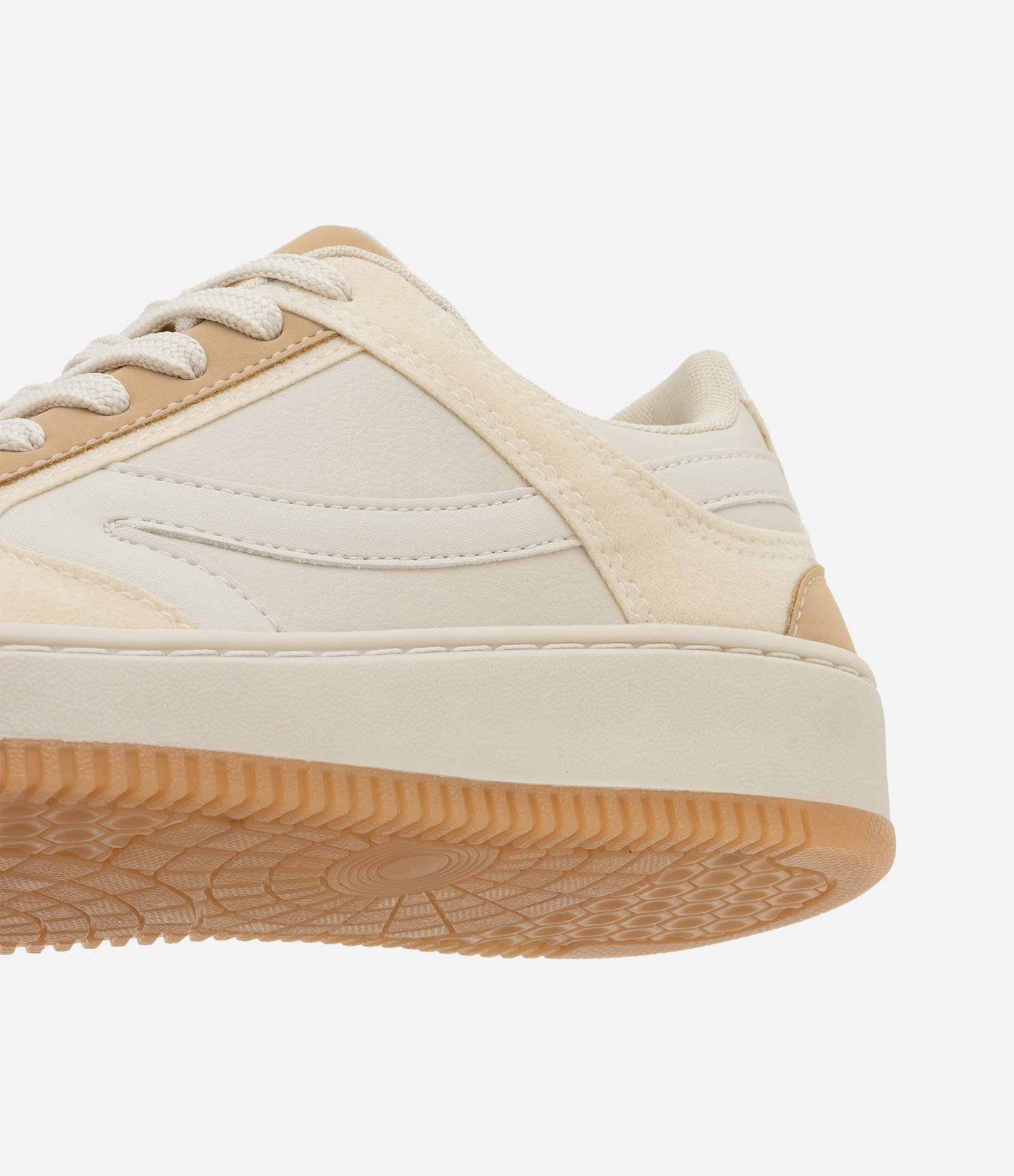 Tênis Casual Cano Baixo com Sola Caixa Off White 3