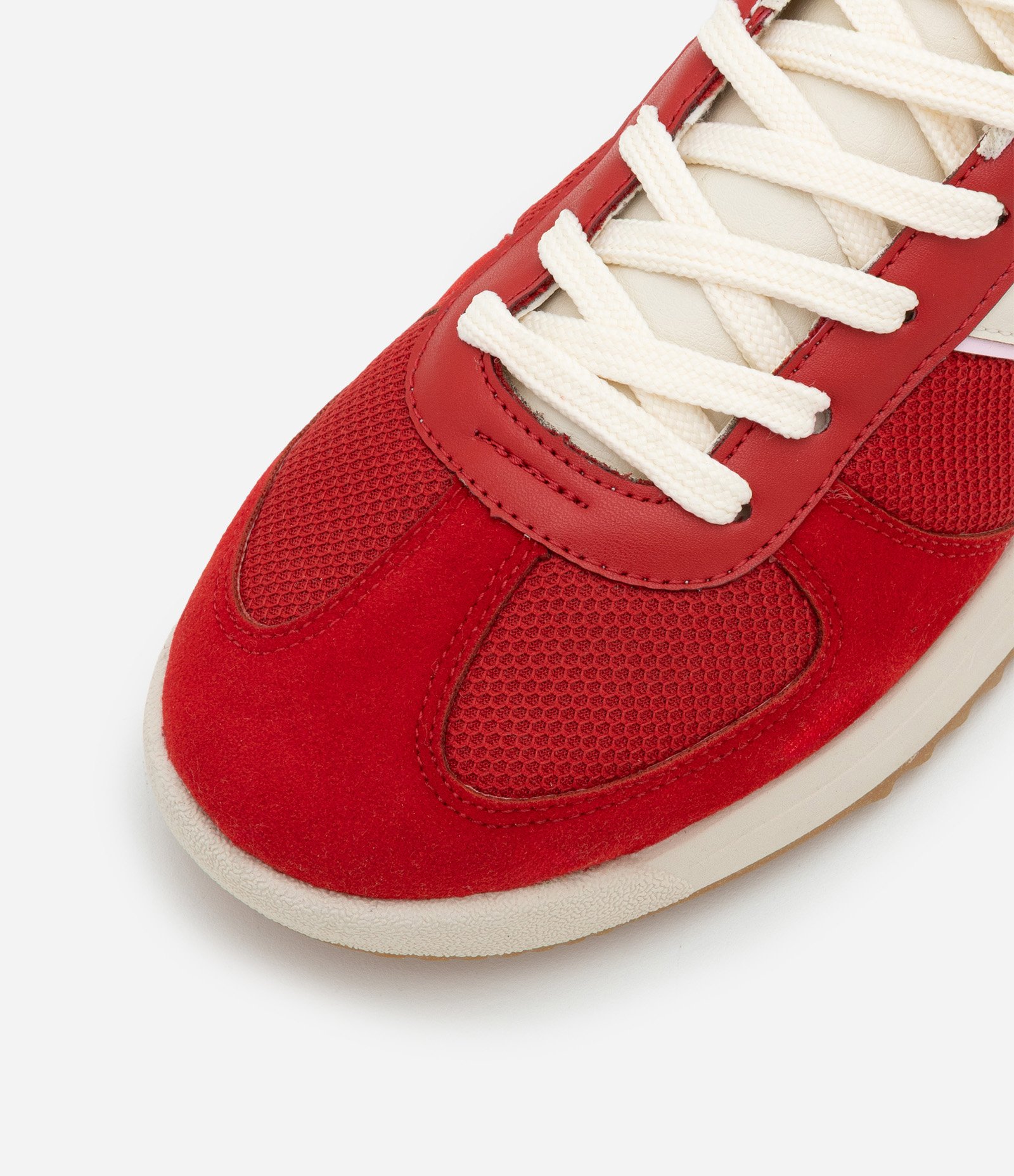 Tênis Chuteira Vintage com Recortes Vermelho 5