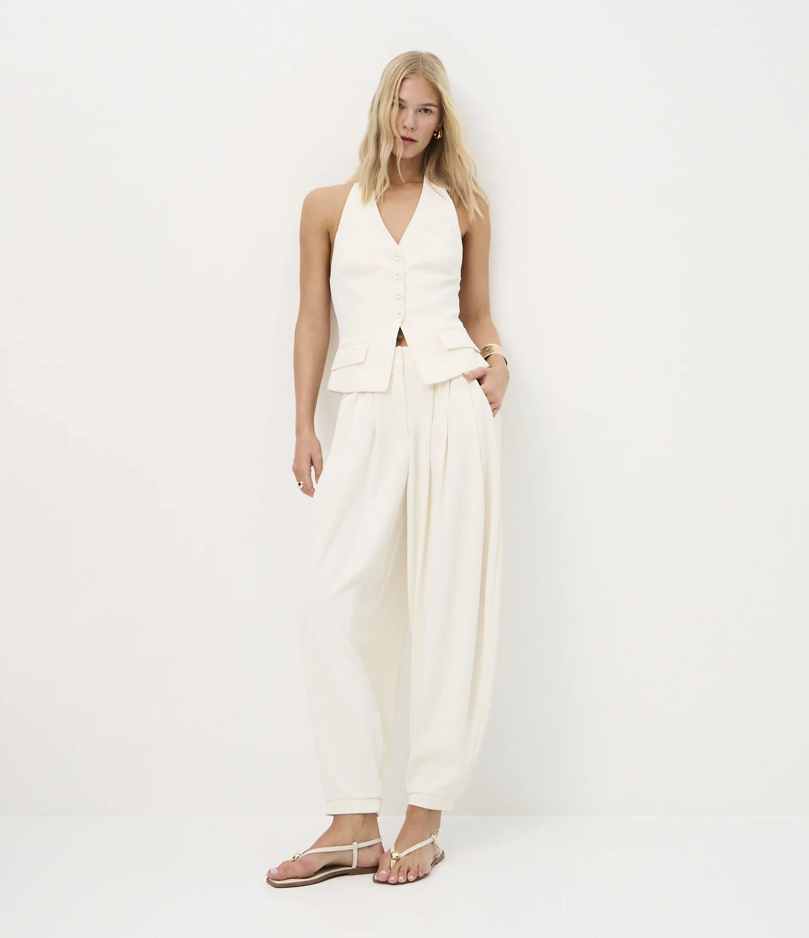 Colete em Crepe Frente Única com Amarração nas Costas Off White 2