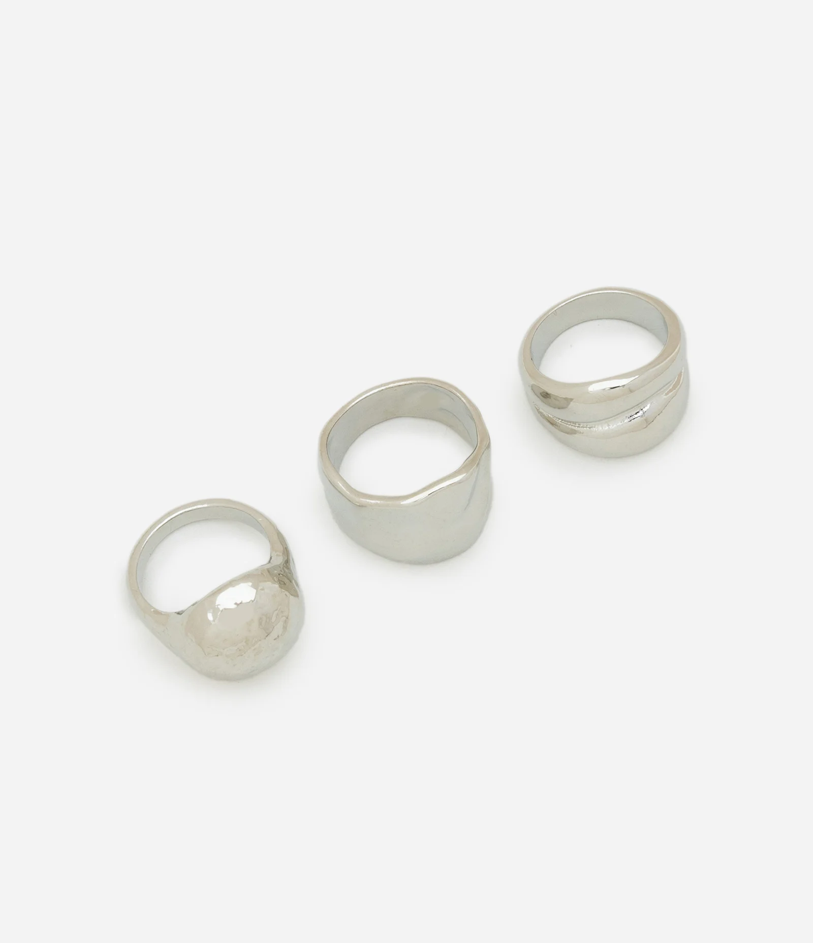 Kit 03 Anéis em Metal com Formatos Rígidos Prata 1
