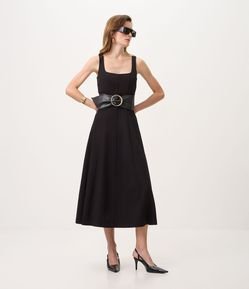 Vestido Evasê Midi em Bengaline com Decote Quadrado e Recortes