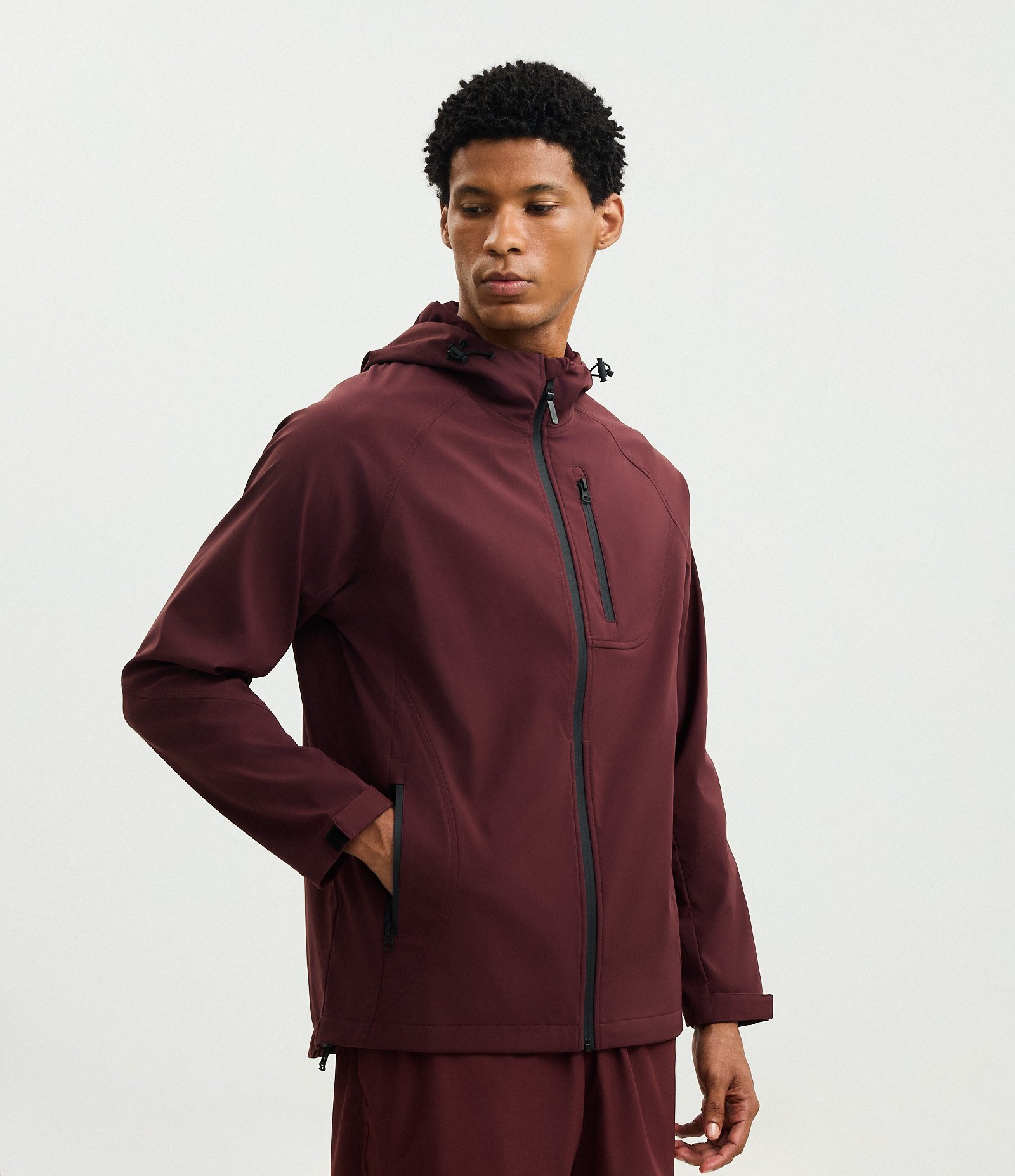 Jaqueta Esportiva Tecnológica Resistente à Água com Capuz Bordô 1