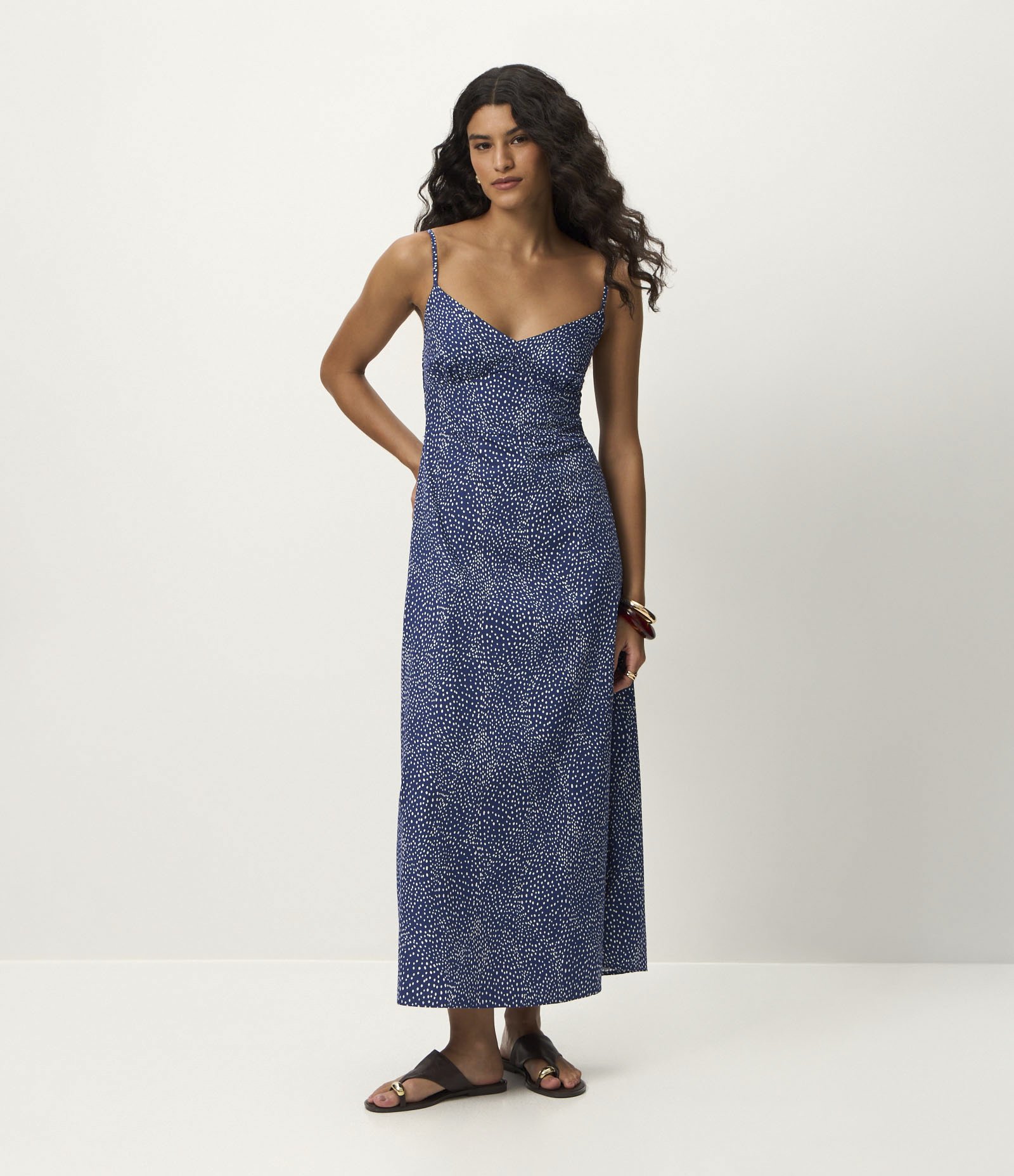 Vestido Midi com Alças Finas e Estampa Poá Azul 1