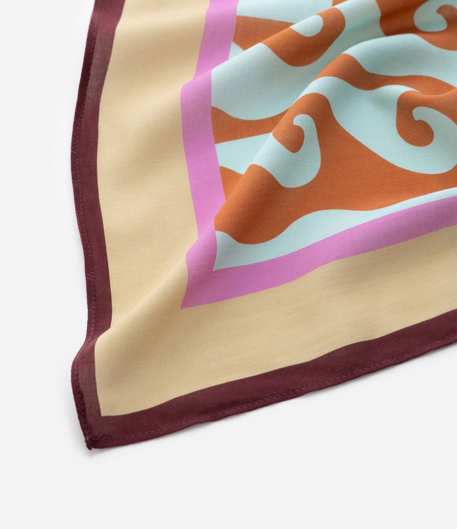 Canga em Viscose Estampado Adobe 1