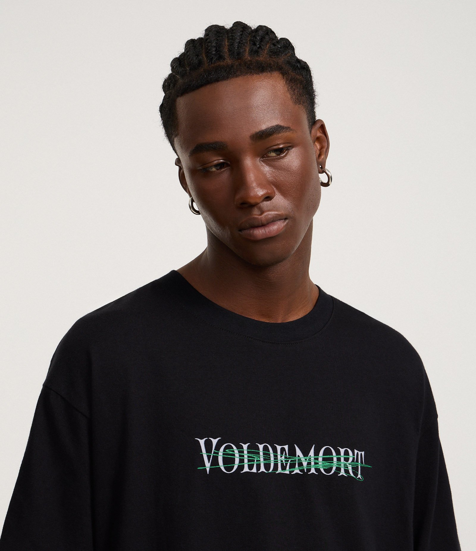 Camiseta em Algodão com Estampa Frente e Costas Voldemort Preto 4