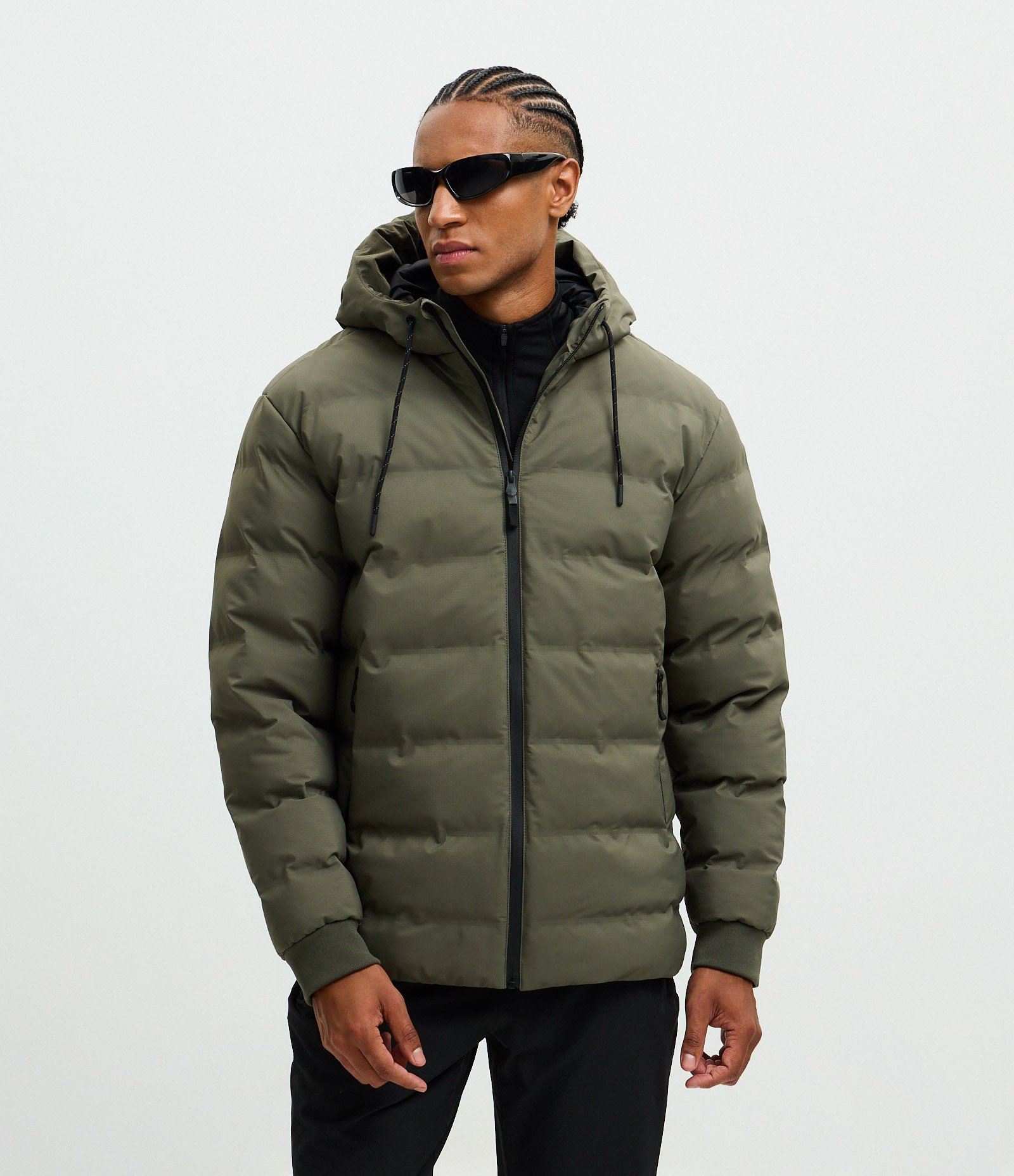 Jaqueta Puffer Esportiva sem Costura com Capuz Verde 1