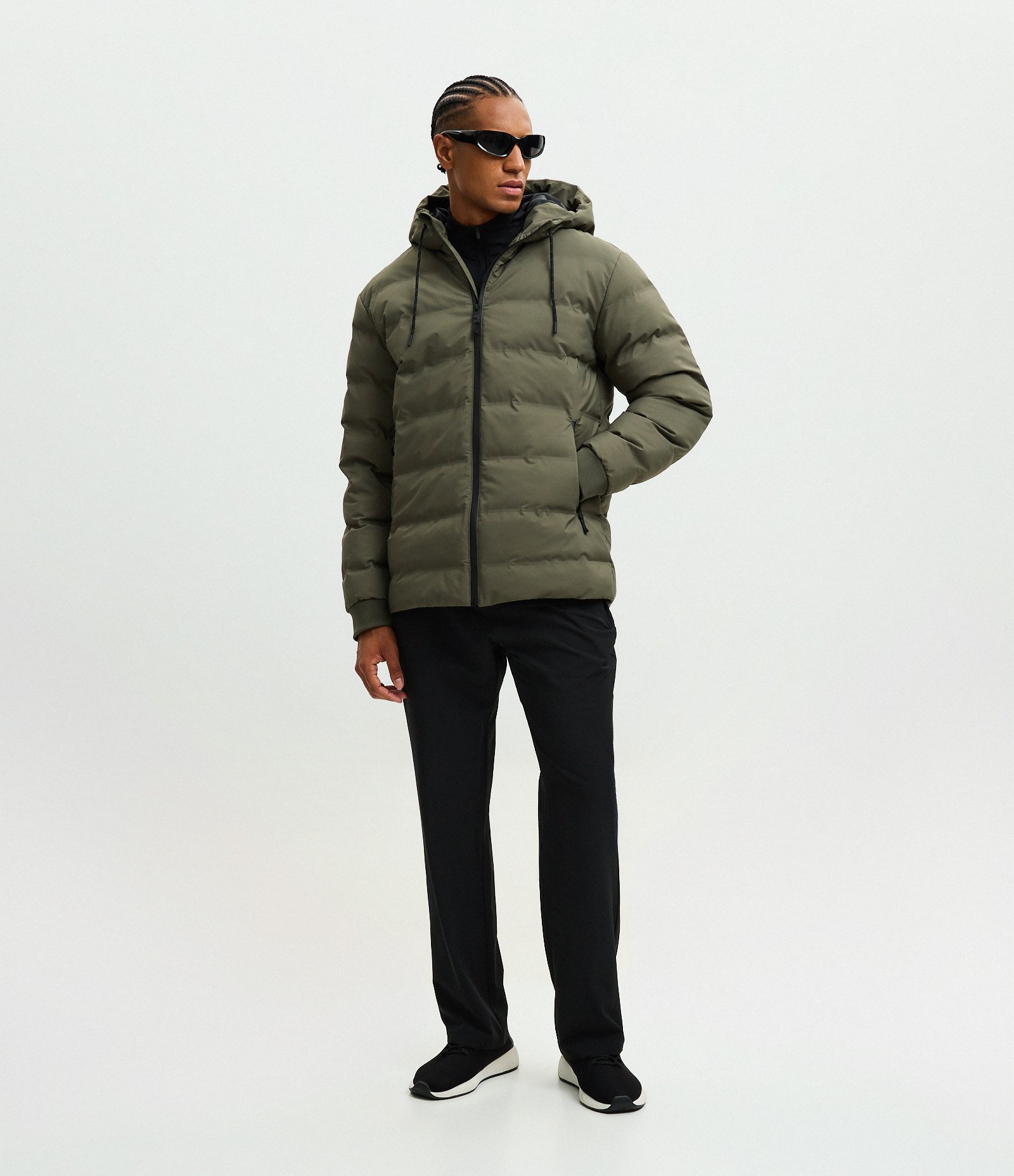 Jaqueta Puffer Esportiva sem Costura com Capuz Verde 2