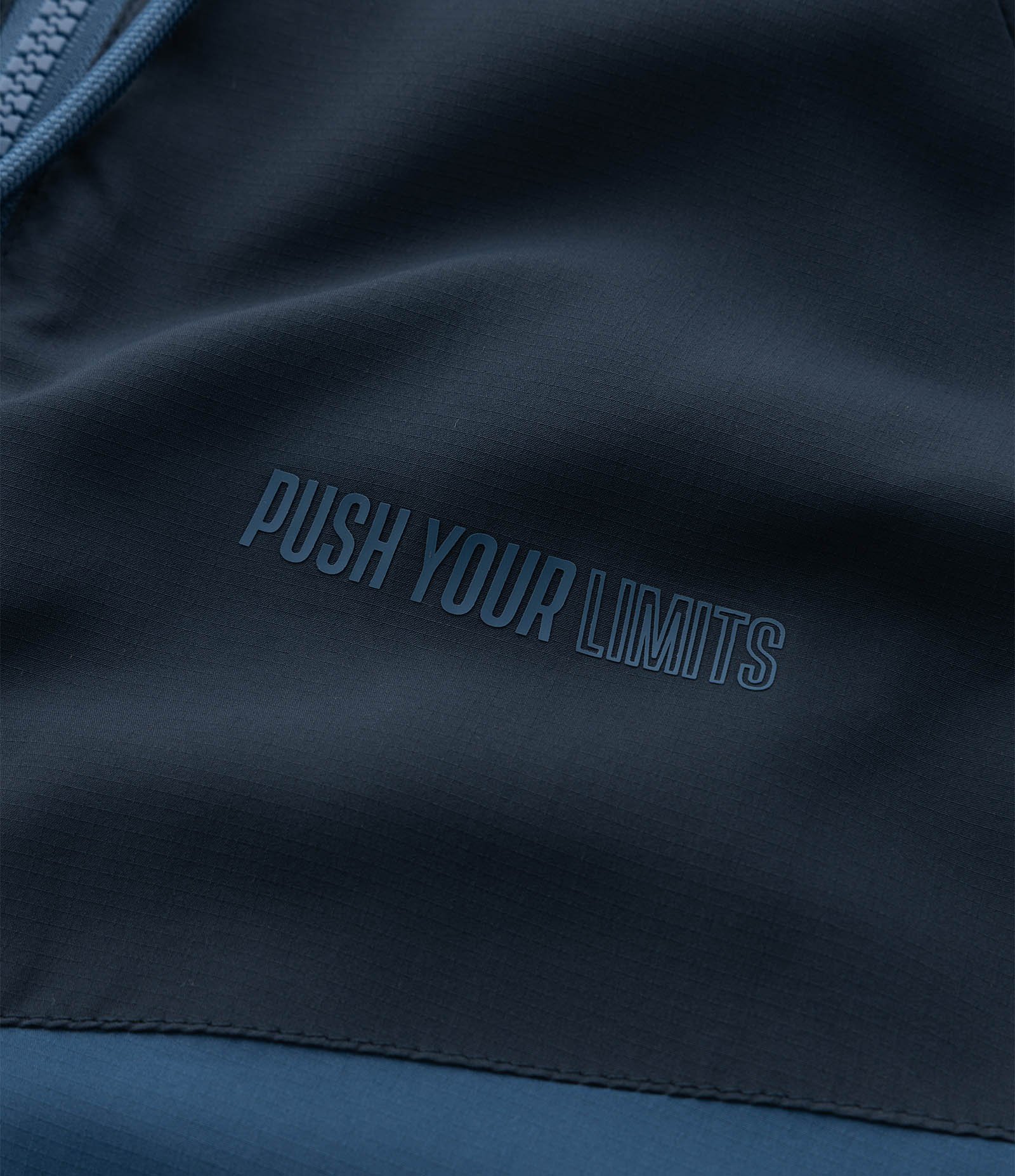 Jaqueta Esportiva Básica com Capuz Azul 8