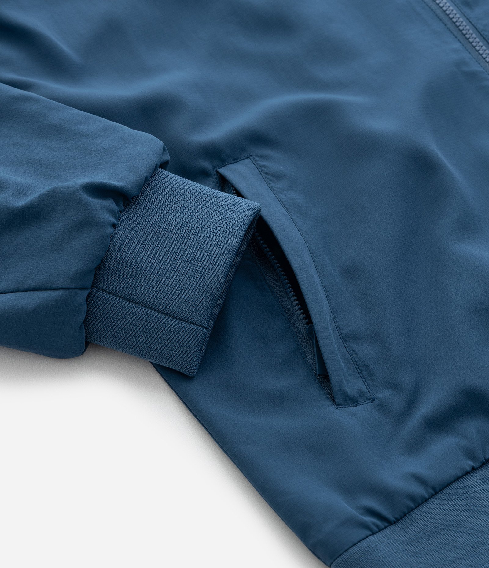 Jaqueta Esportiva Básica com Capuz Azul 10