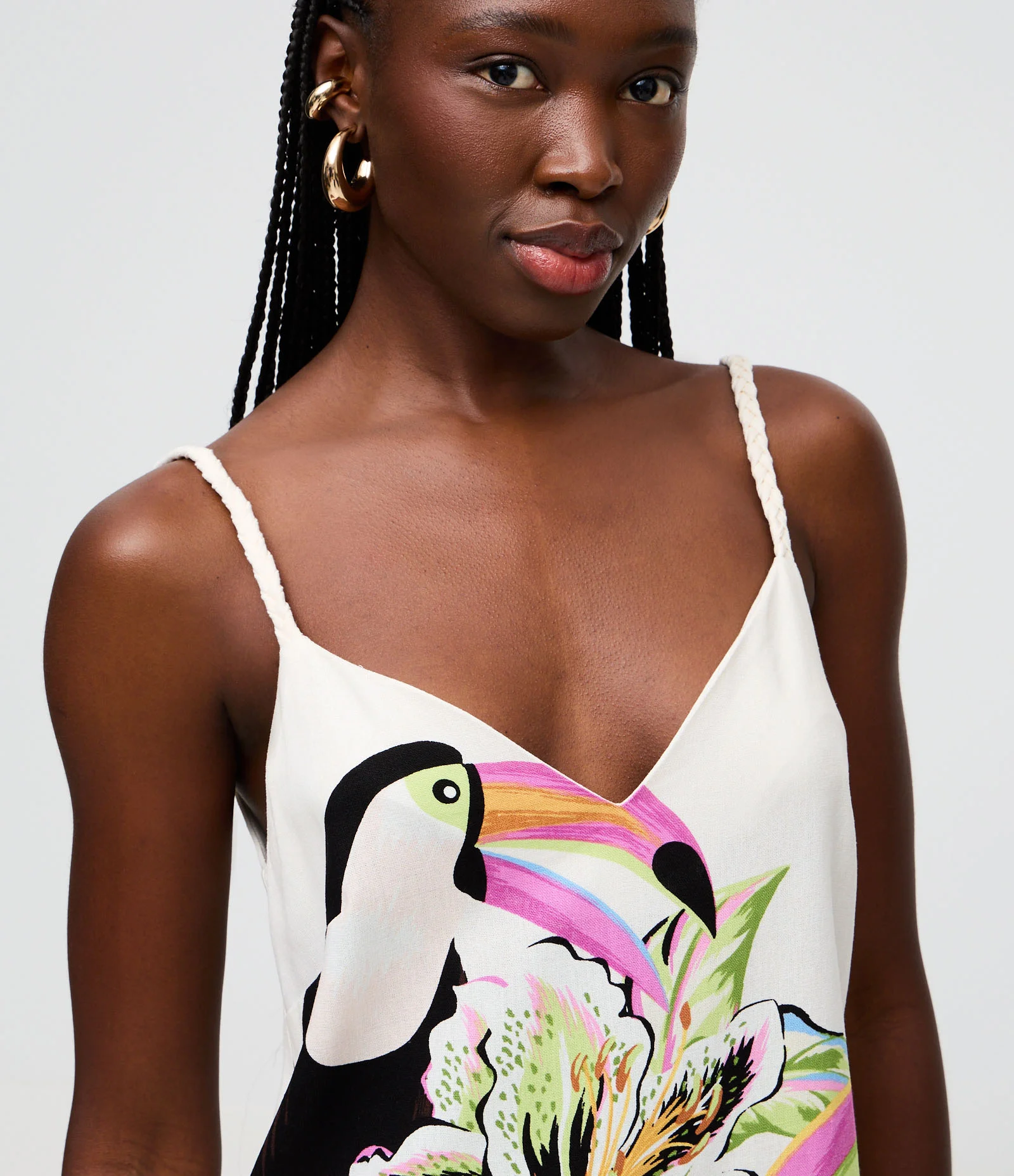 Vestido Curto em Viscolinho com Alcinhas e Estampa de Tucano Branco 2