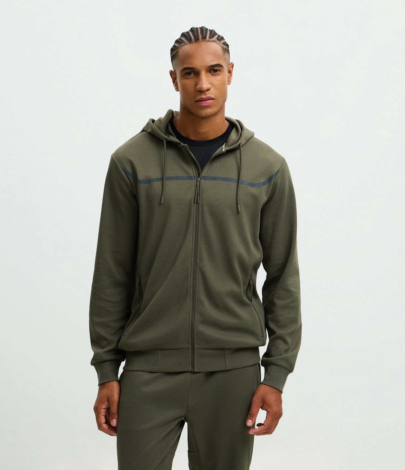 Casaco Esportivo Texturizado com Listra Refletiva e Gola com Capuz Verde 1